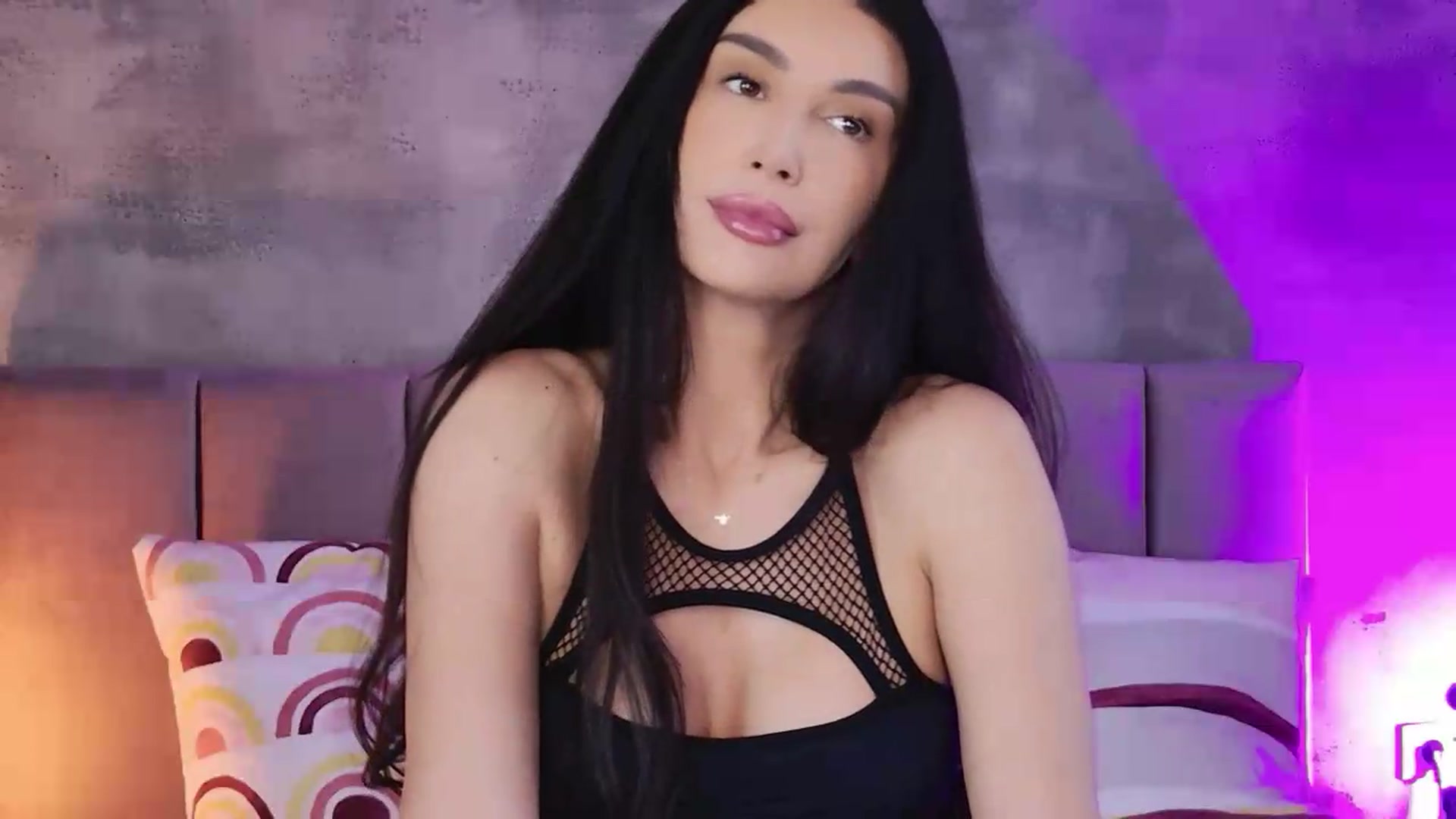 Gallery image thumbnail from Monalise's myfreecams stream on, 08/22/2026, 13:05 image 5 of 20