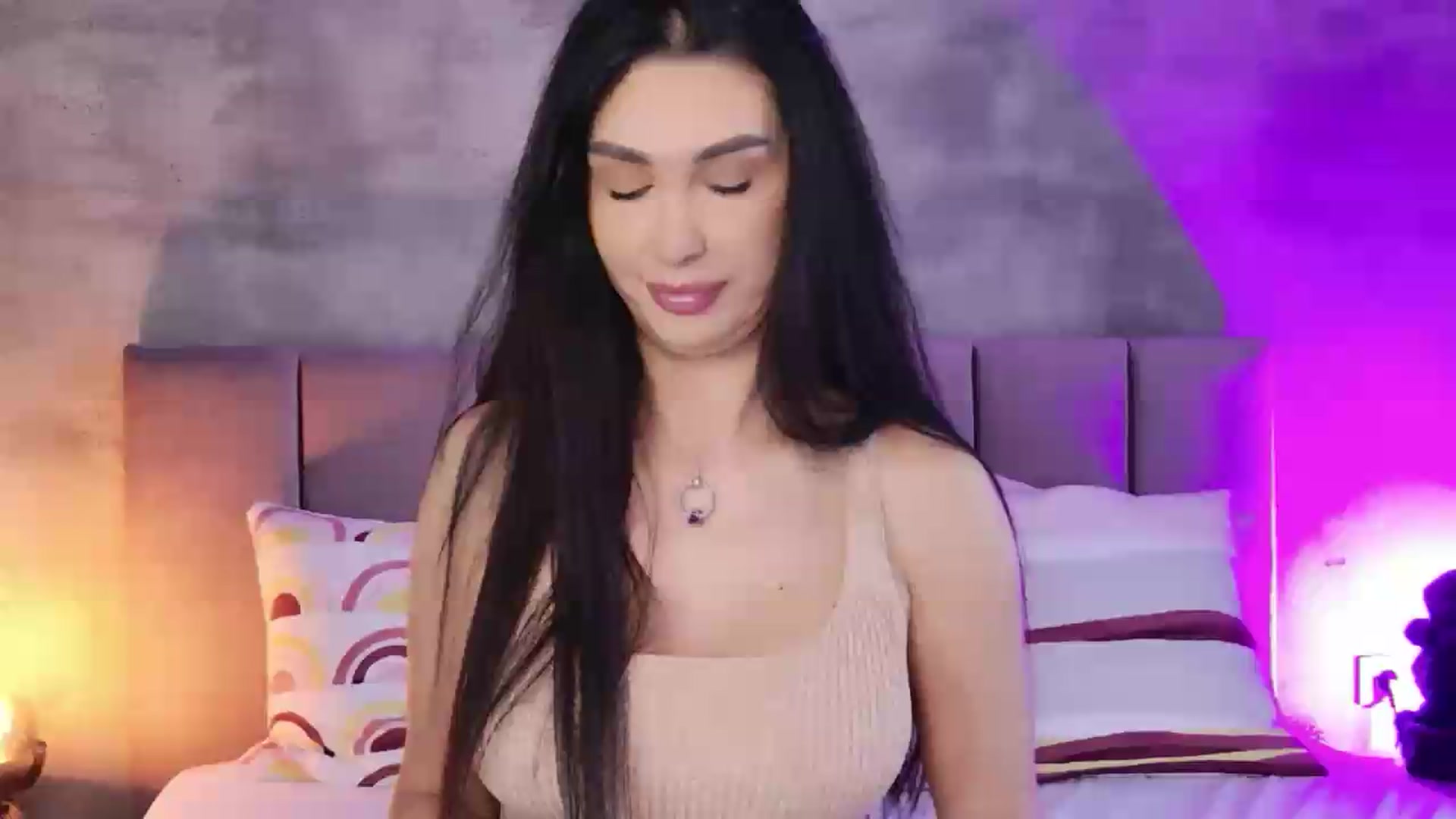 Gallery image thumbnail from Monalise's myfreecams stream on, 08/30/2026, 15:58 image 1 of 20