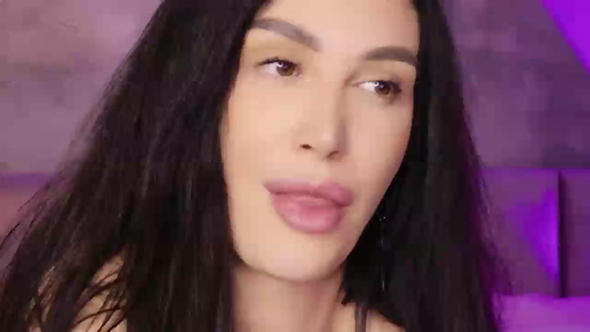 Gallery image thumbnail from Monalise's myfreecams stream on, 08/30/2026, 19:05 image 20 of 20