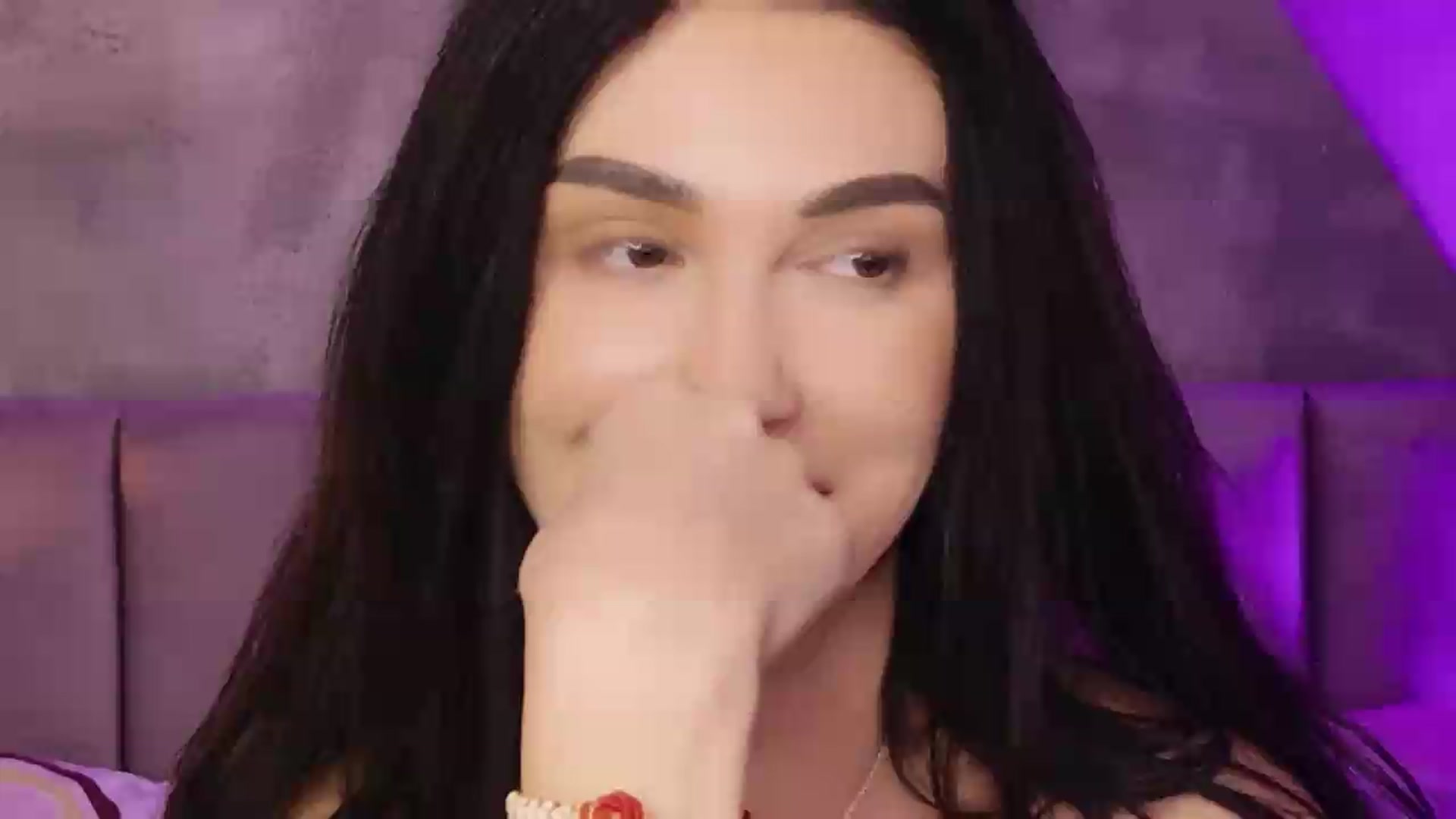Gallery image thumbnail from Monalise's myfreecams stream on, 08/31/2026, 20:58 image 16 of 20