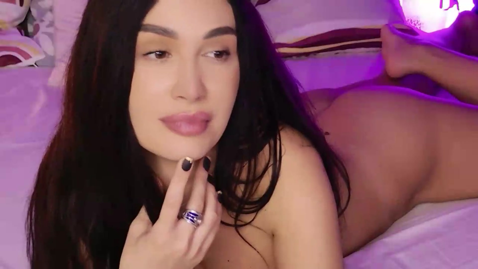 Gallery image thumbnail from Monalise's myfreecams stream on, 08/31/2026, 20:58 image 4 of 20
