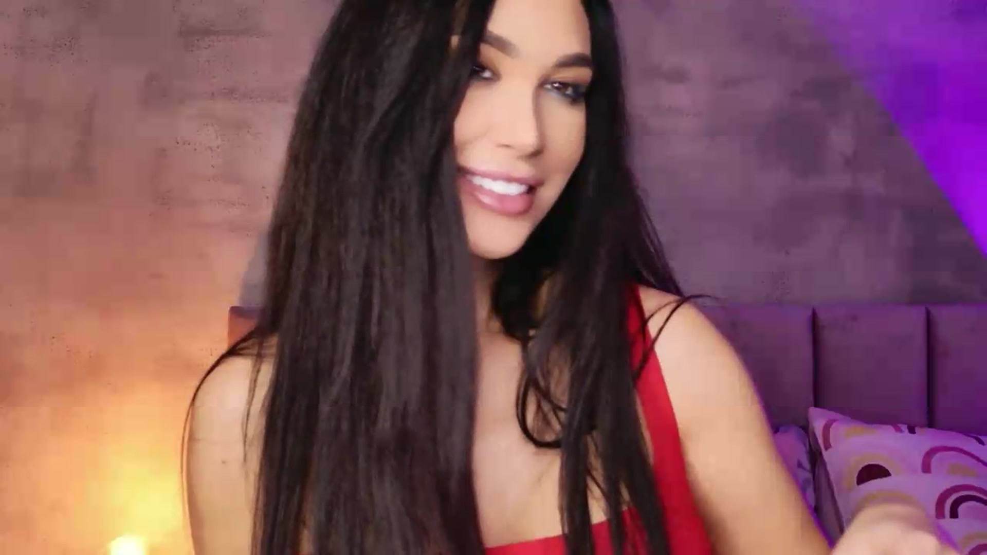 Gallery image thumbnail from Monalise's myfreecams stream on, 09/04/2026, 18:43 image 17 of 20