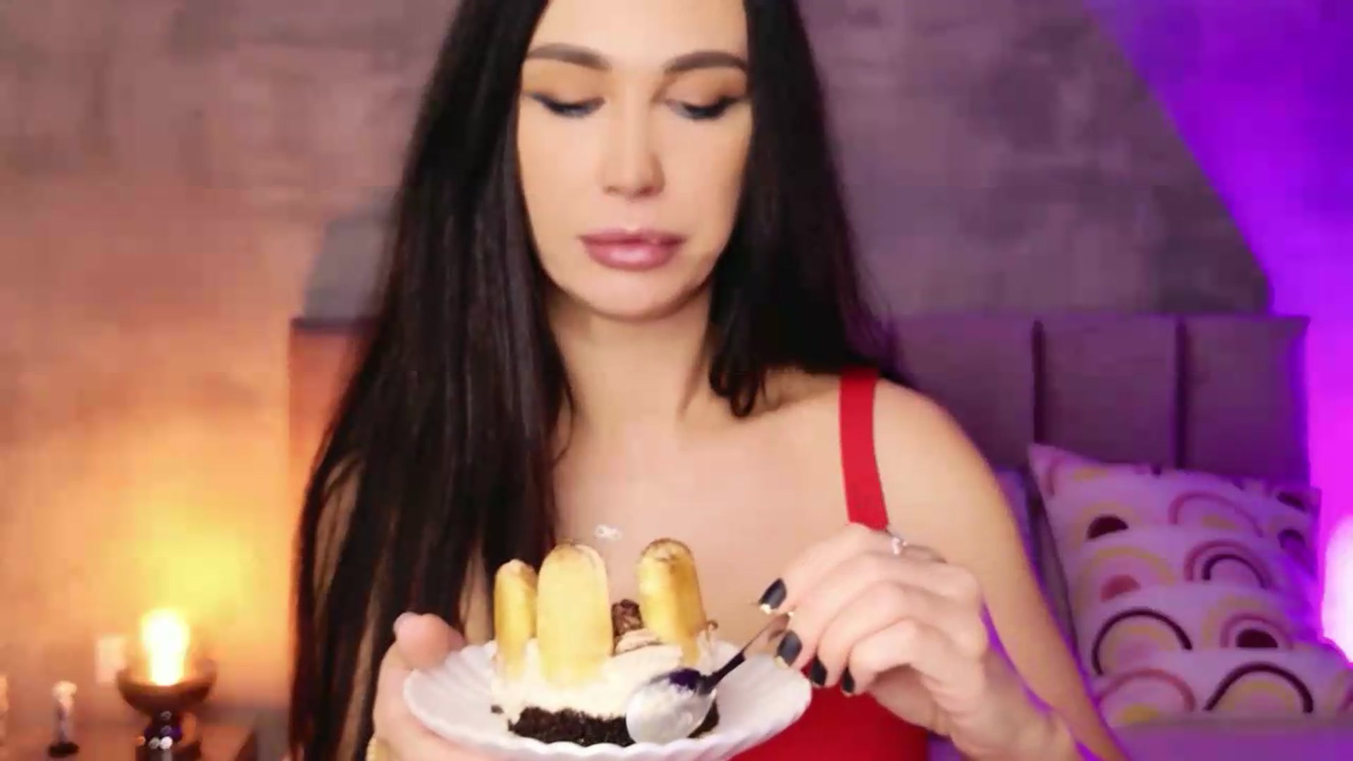 Gallery image thumbnail from Monalise's myfreecams stream on, 09/04/2026, 20:33 image 4 of 20