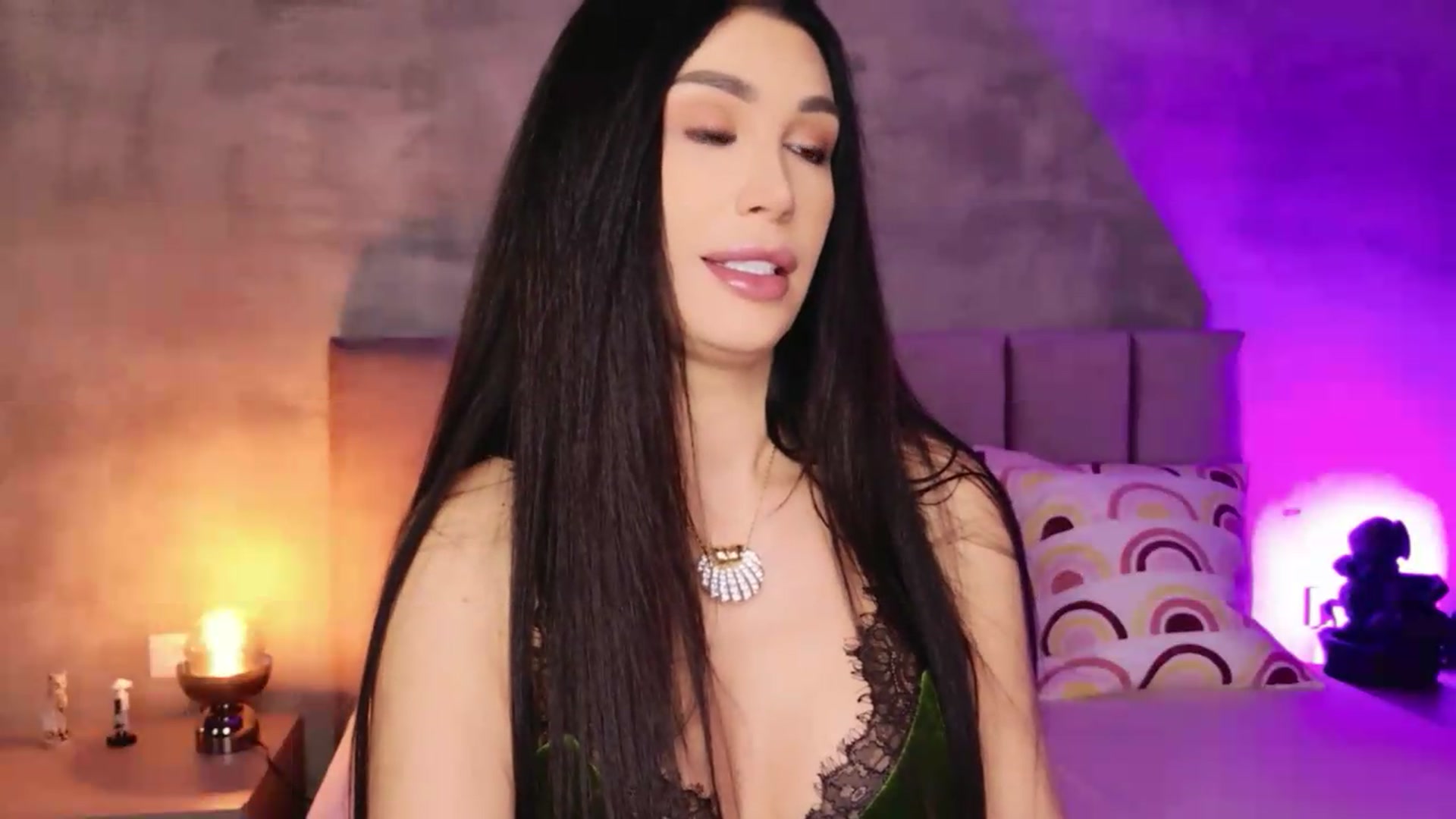 Gallery image thumbnail from Monalise's myfreecams stream on, 09/07/2026, 18:34 image 2 of 20