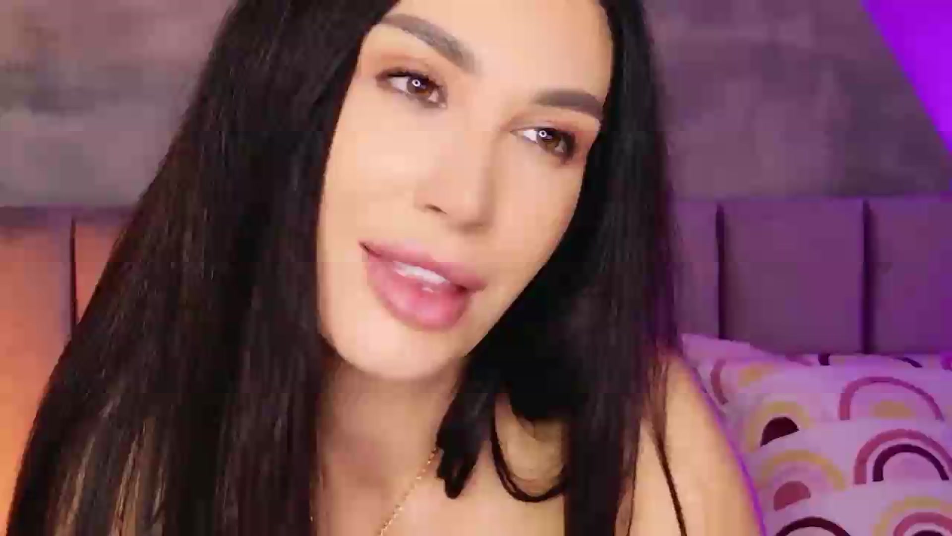 Gallery image thumbnail from Monalise's myfreecams stream on, 09/07/2026, 19:42 image 1 of 20
