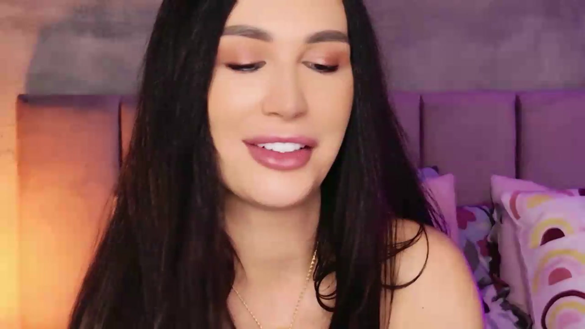 Gallery image thumbnail from Monalise's myfreecams stream on, 09/07/2026, 19:42 image 6 of 20