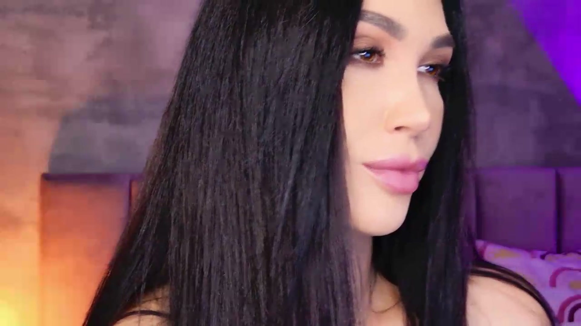 Gallery image thumbnail from Monalise's myfreecams stream on, 09/09/2026, 17:19 image 9 of 20