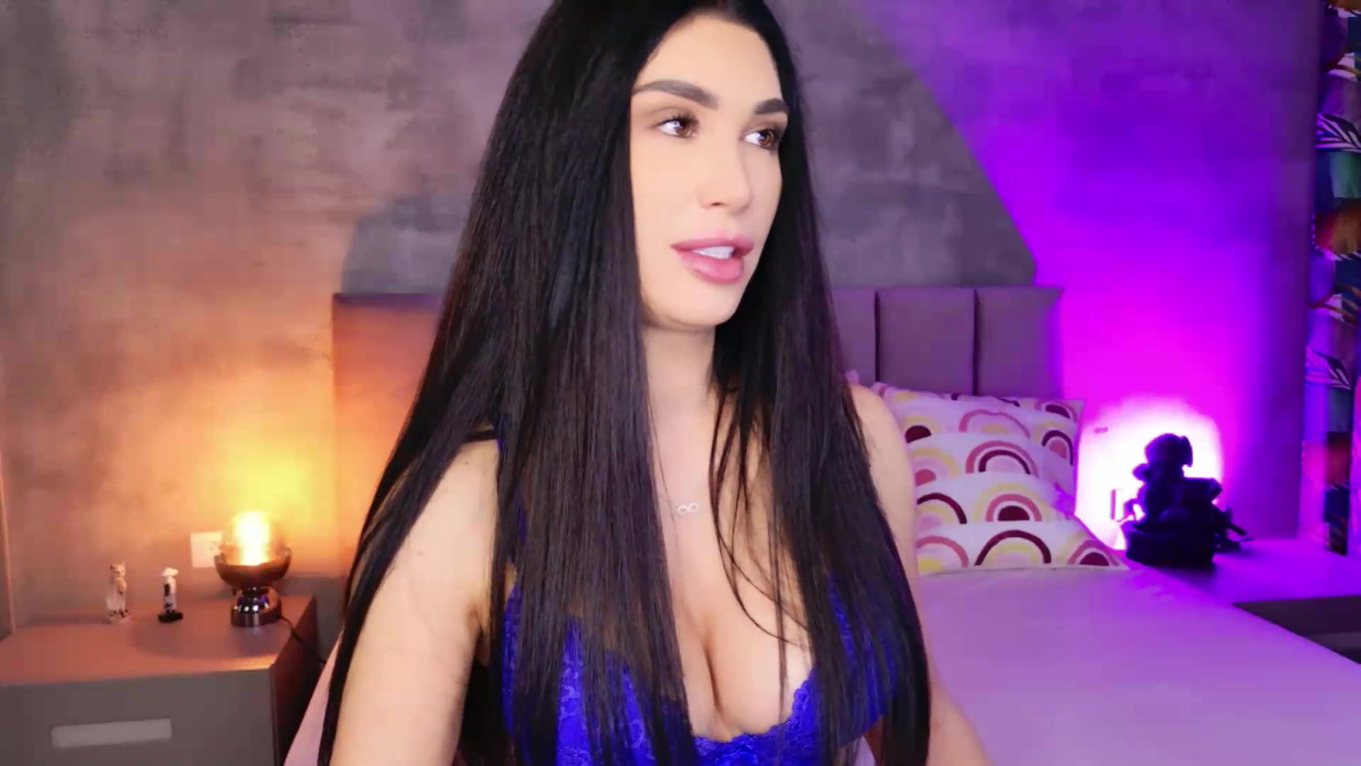 Gallery image thumbnail from Monalise's myfreecams stream on, 09/10/2026, 15:52 image 10 of 20