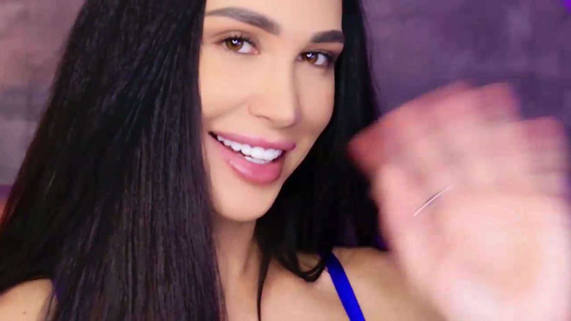 Gallery image thumbnail from Monalise's myfreecams stream on, 09/10/2026, 17:31 image 11 of 20
