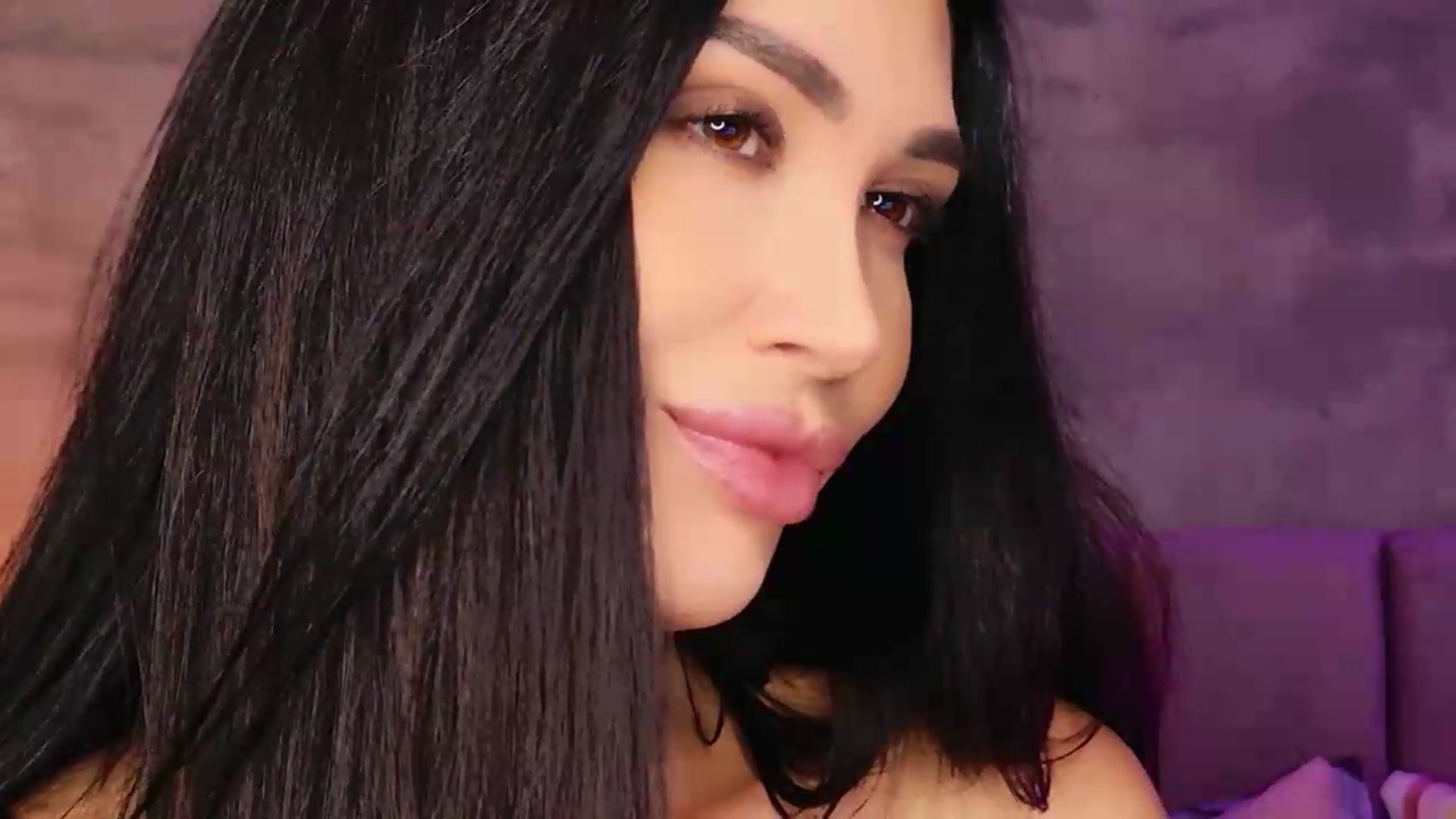 Gallery image thumbnail from Monalise's myfreecams stream on, 09/11/2026, 19:39 image 13 of 20