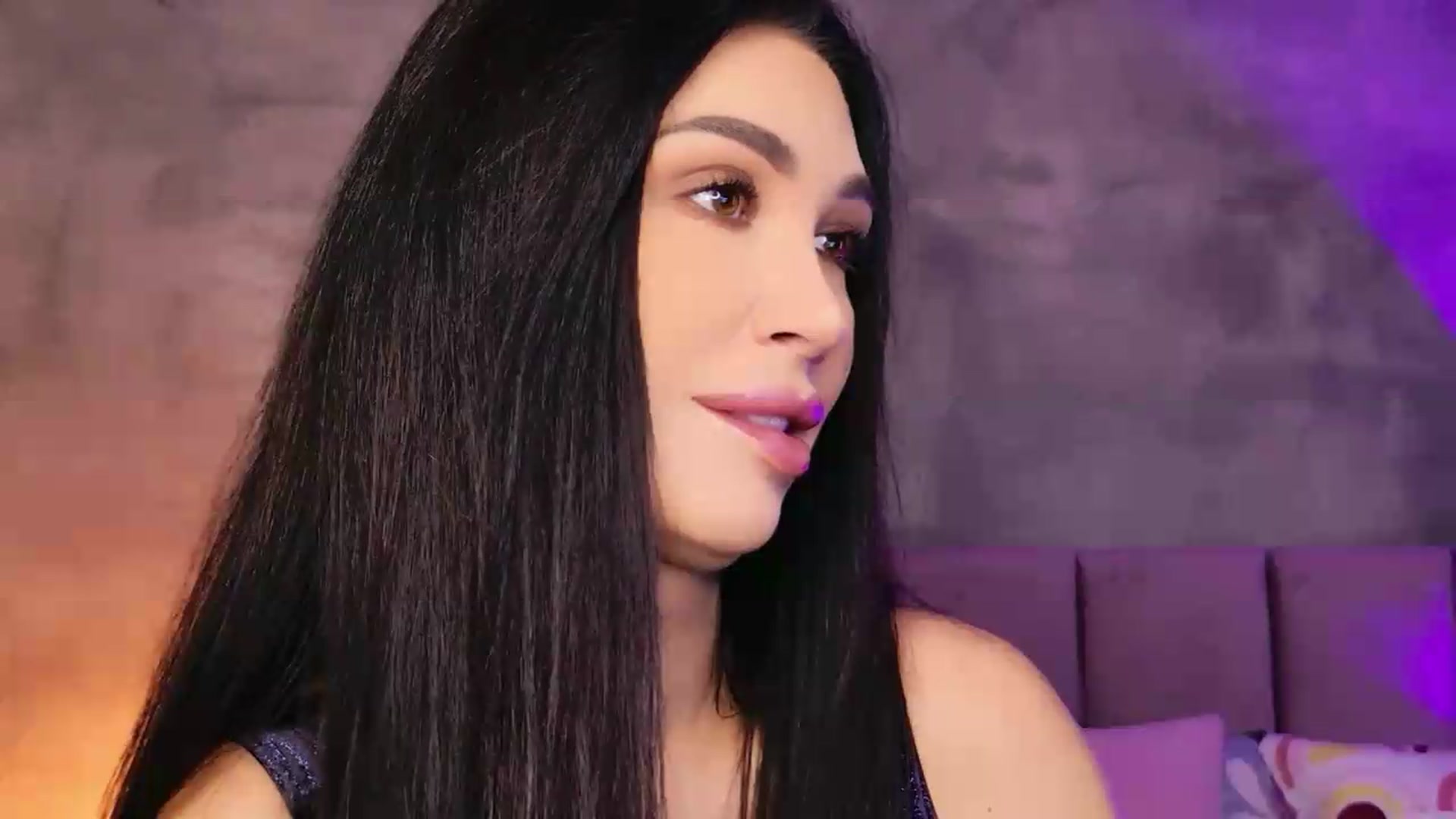 Gallery image thumbnail from Monalise's myfreecams stream on, 09/12/2026, 15:47 image 11 of 20