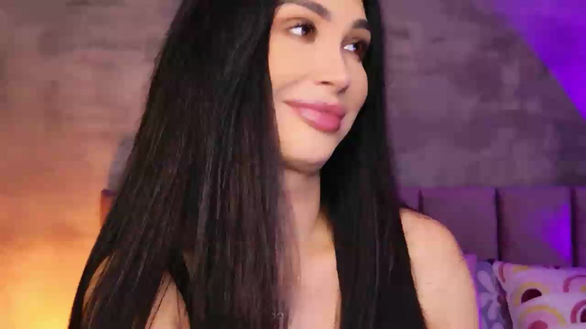 Gallery image thumbnail from Monalise's myfreecams stream on, 09/12/2026, 18:06 image 1 of 20