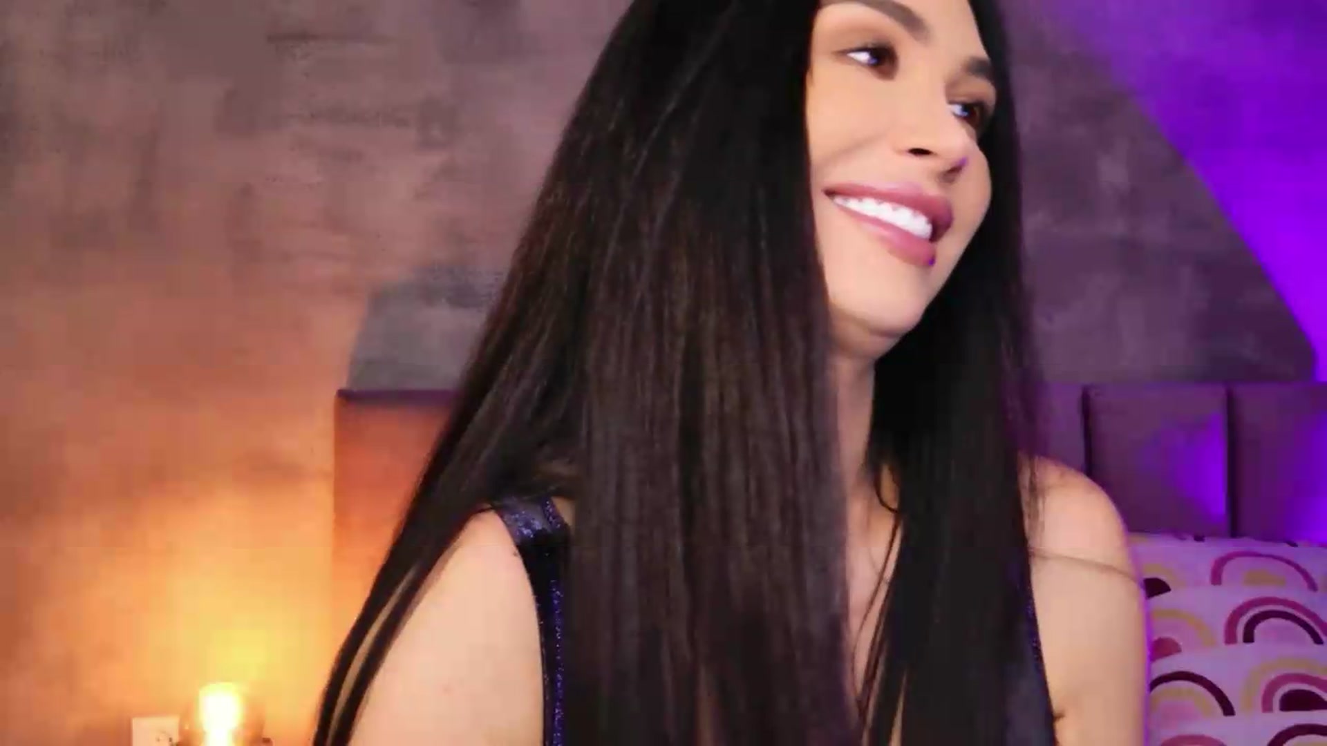 Gallery image thumbnail from Monalise's myfreecams stream on, 09/12/2026, 18:06 image 15 of 20