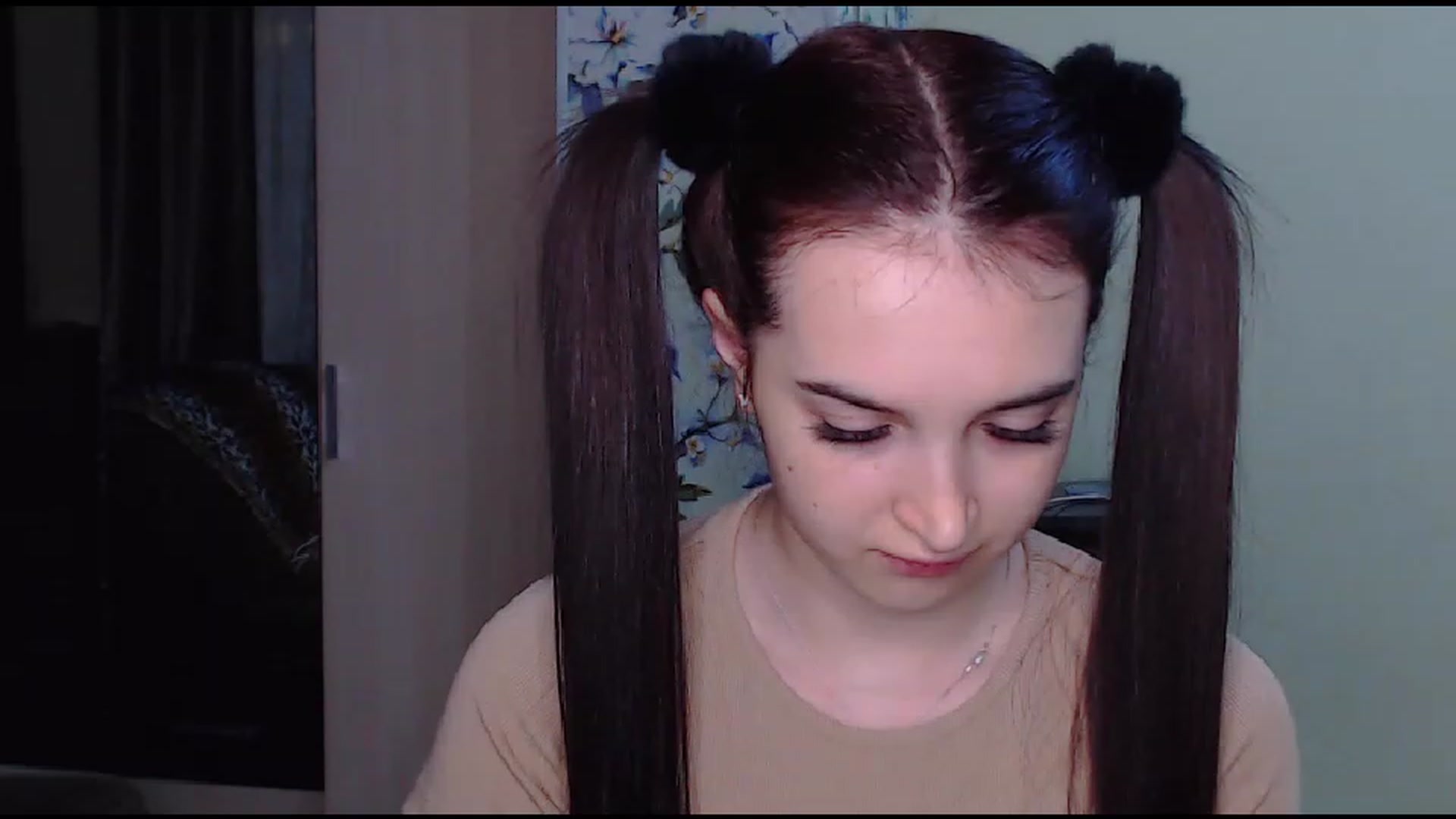 Gallery image thumbnail from MoneyLadyy's myfreecams stream on, 11/14/2022, 19:43 image 3 of 20