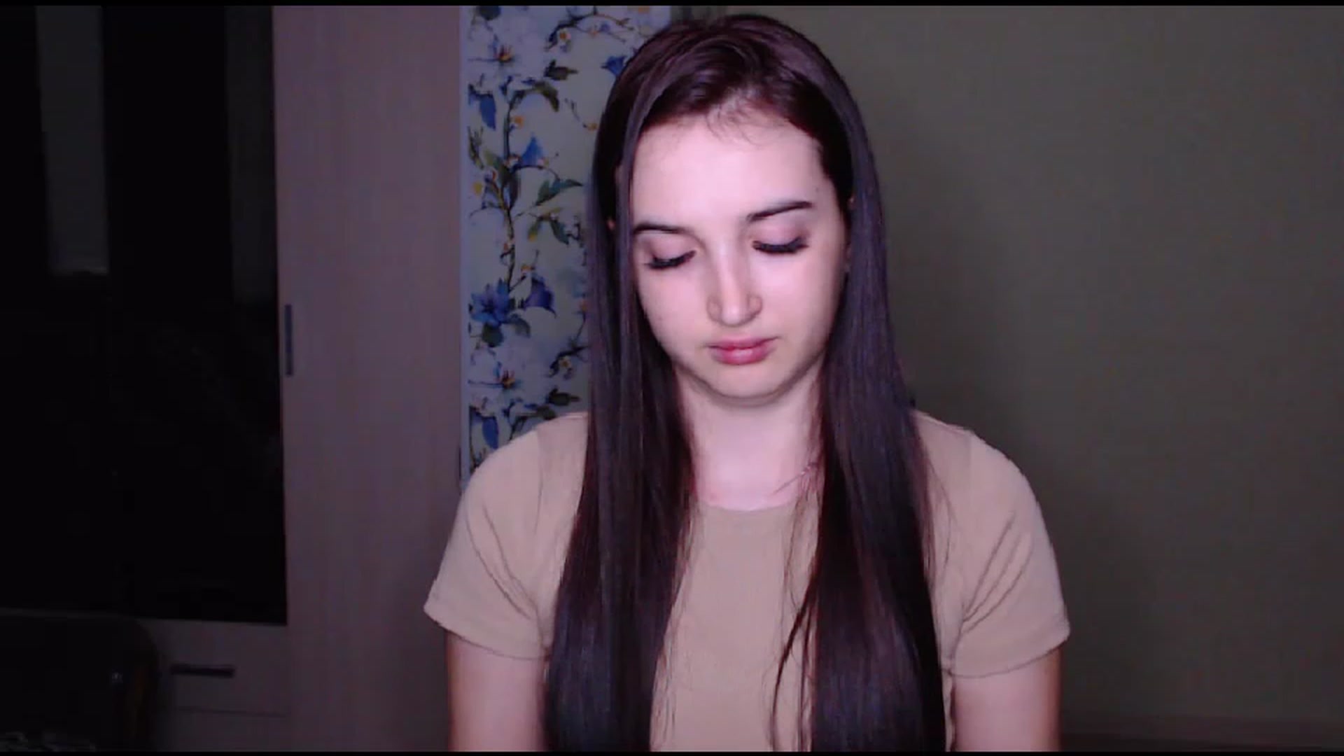 Gallery image thumbnail from MoneyLadyy's myfreecams stream on, 11/14/2022, 21:30 image 18 of 20