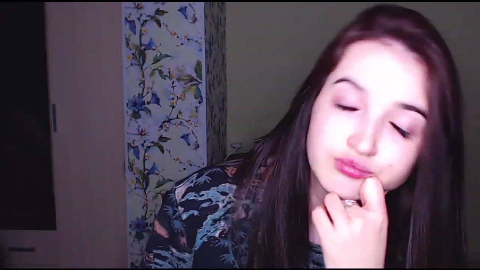 Gallery image thumbnail from MoneyLadyy's myfreecams stream on, 11/21/2022, 20:24 image 9 of 20
