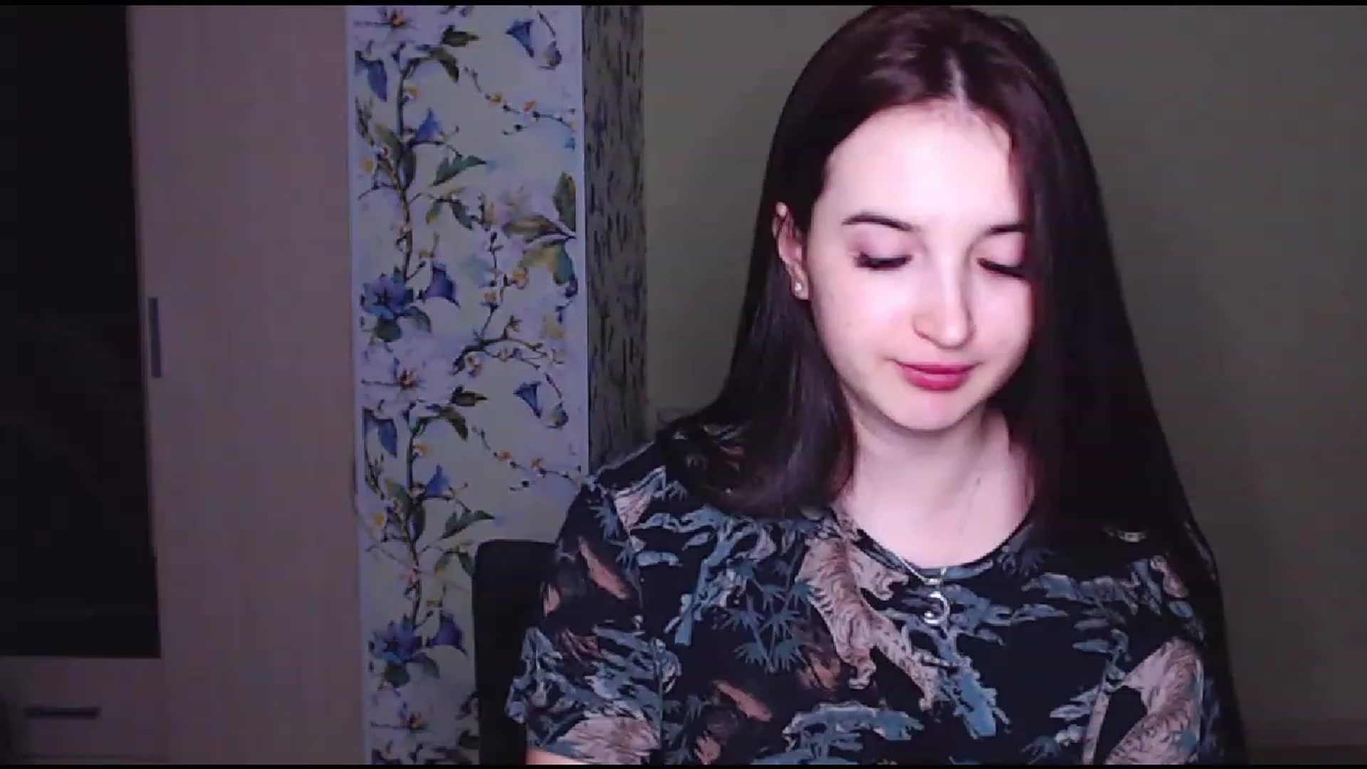 Gallery image thumbnail from MoneyLadyy's myfreecams stream on, 11/21/2022, 20:42 image 19 of 20