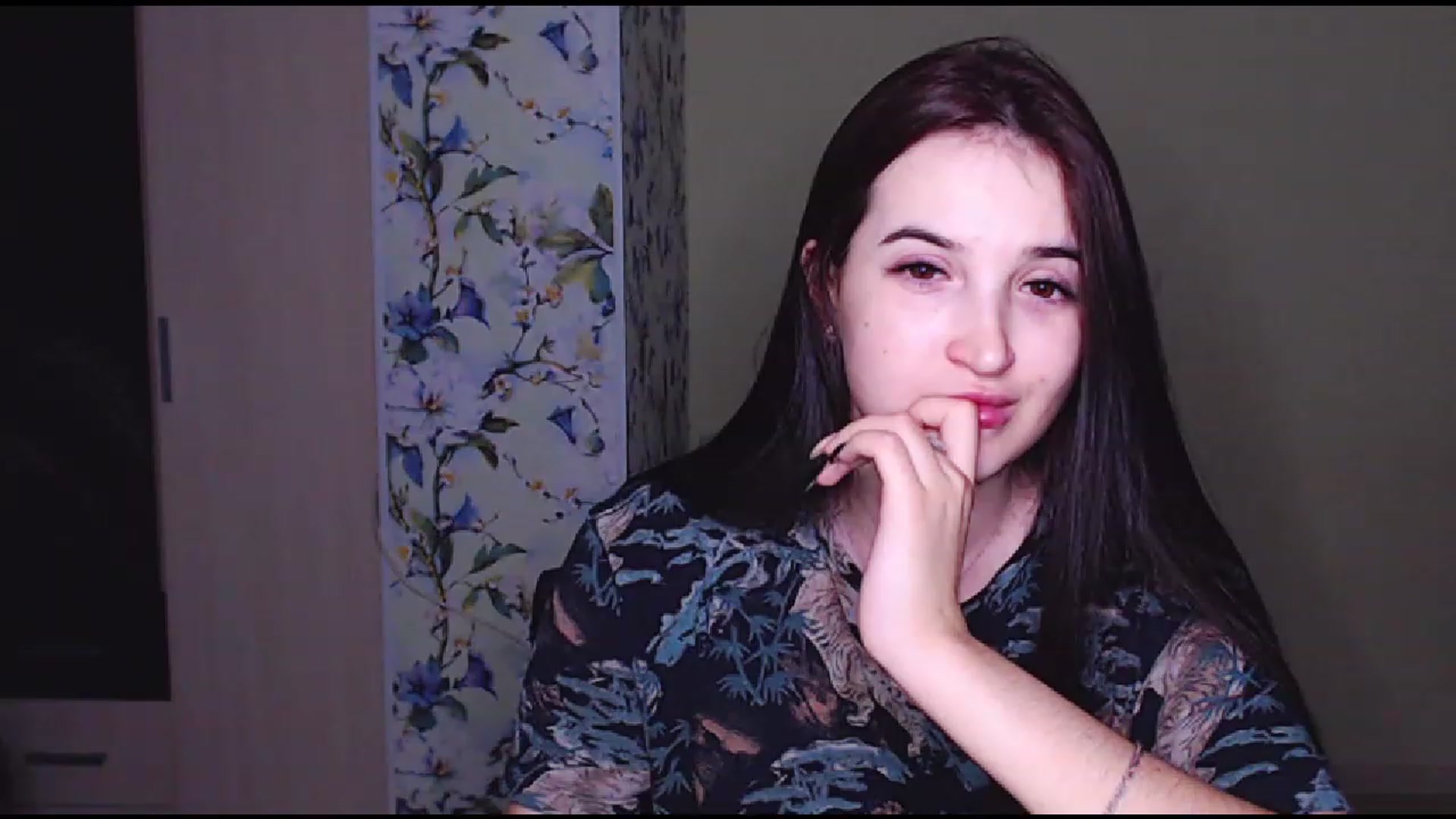 Gallery image thumbnail from MoneyLadyy's myfreecams stream on, 11/21/2022, 20:42 image 9 of 20