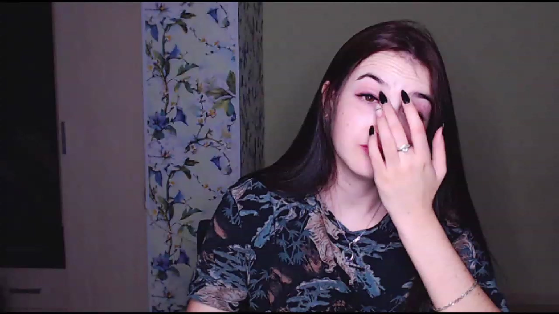 Gallery image thumbnail from MoneyLadyy's myfreecams stream on, 11/21/2022, 20:42 image 10 of 20