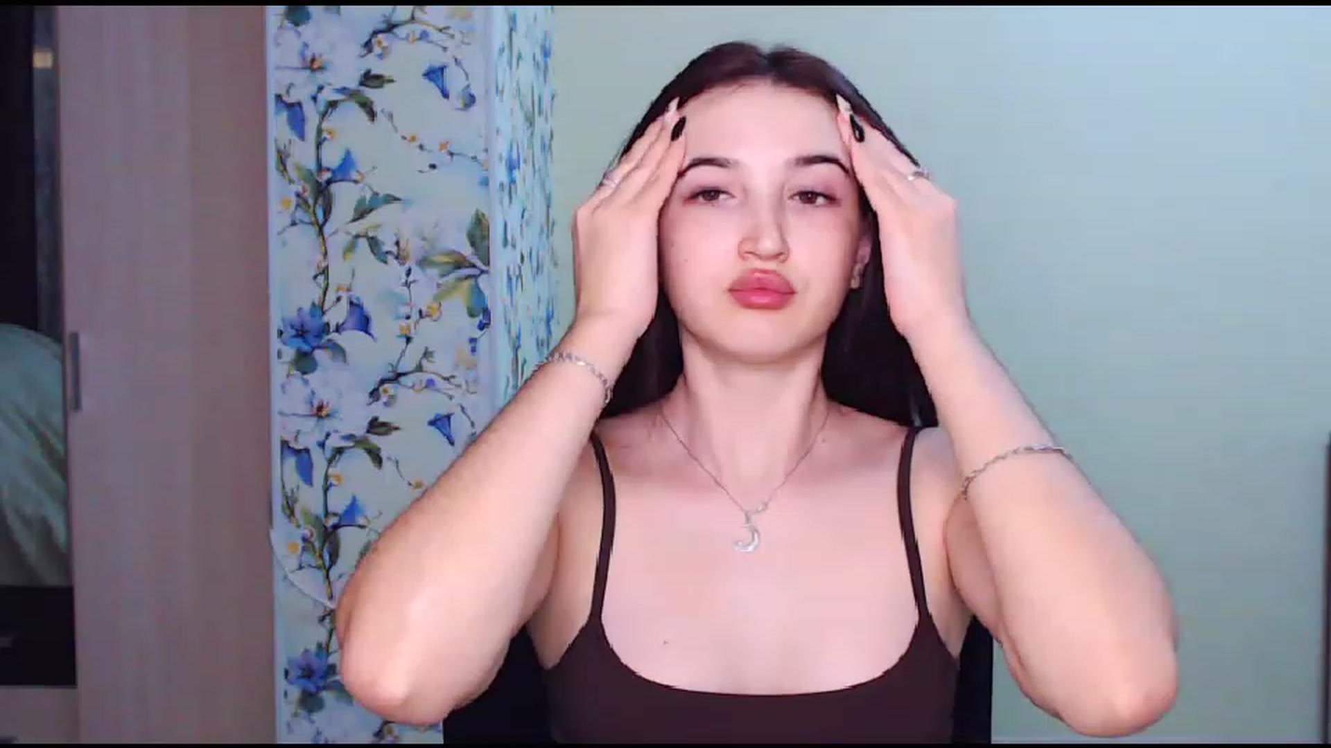 Gallery image thumbnail from MoneyLadyy's myfreecams stream on, 11/28/2022, 19:22 image 9 of 20