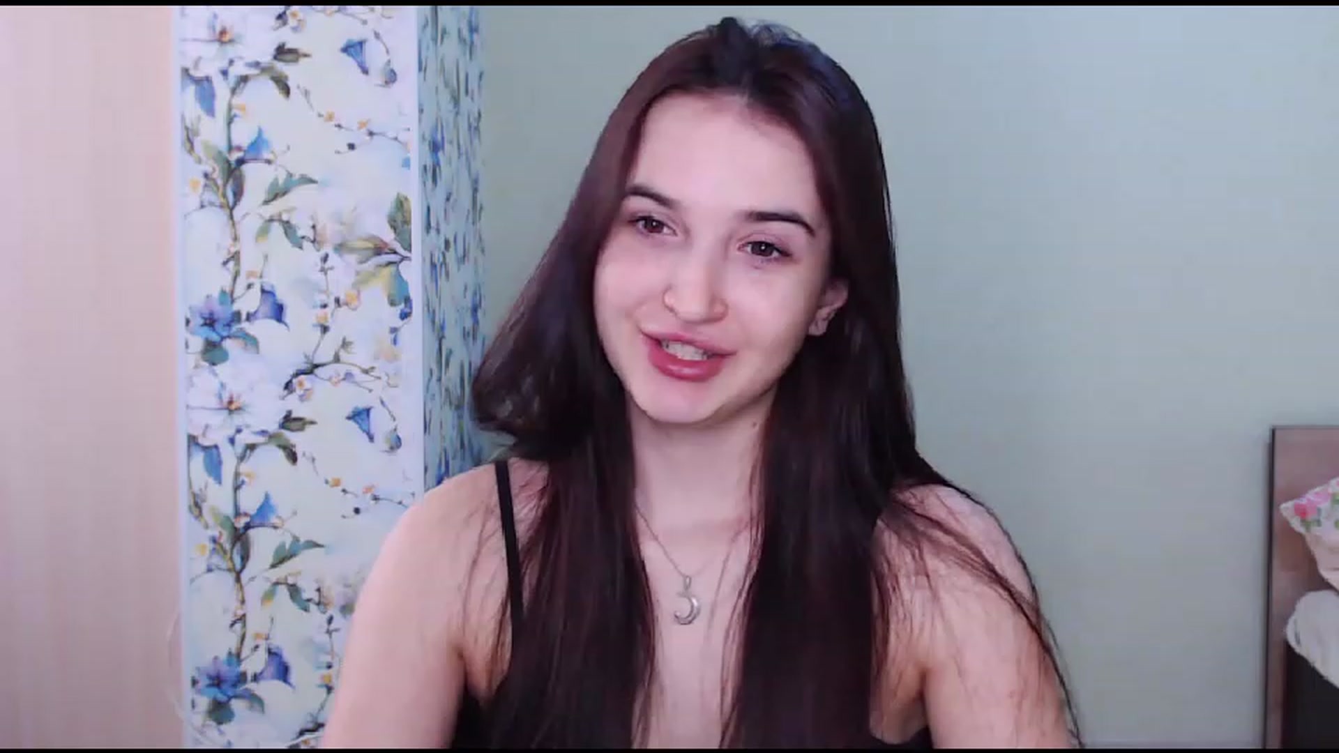 Gallery image thumbnail from MoneyLadyy's myfreecams stream on, 12/12/2022, 10:21 image 8 of 20