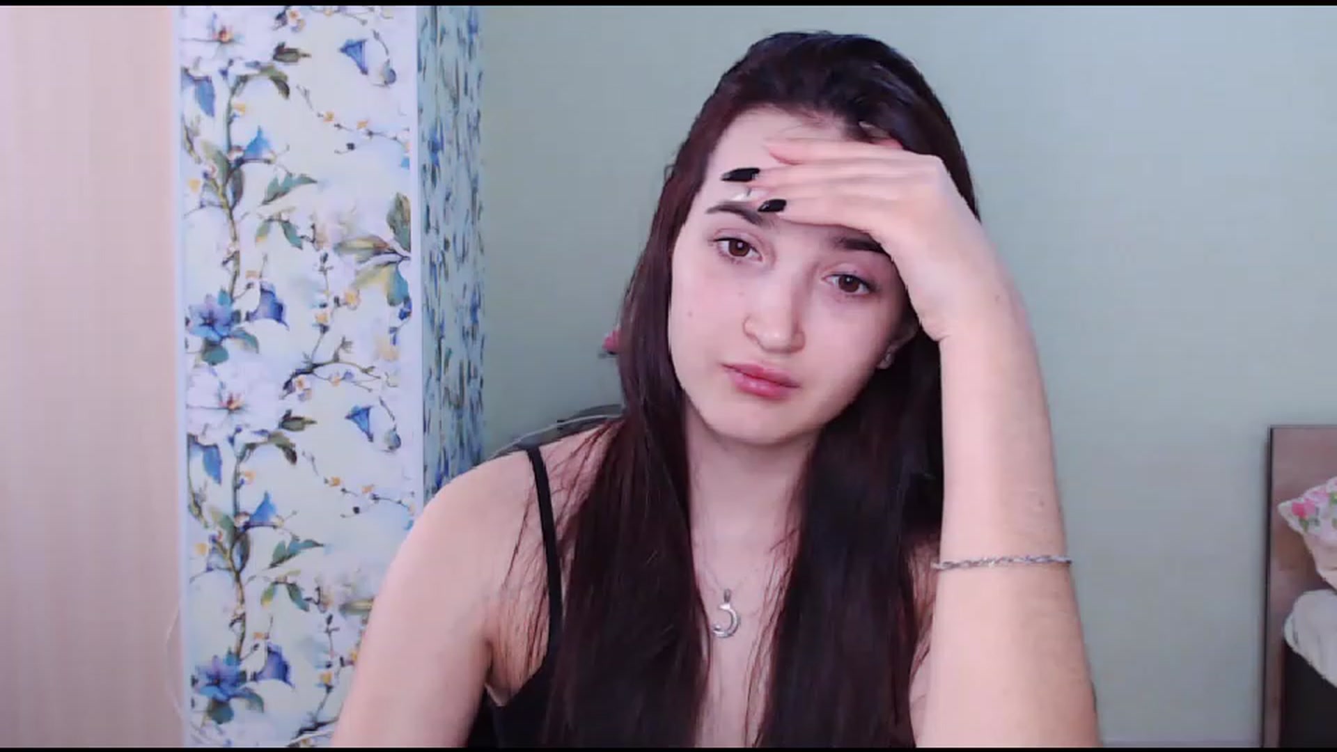 Gallery image thumbnail from MoneyLadyy's myfreecams stream on, 12/12/2022, 10:21 image 9 of 20