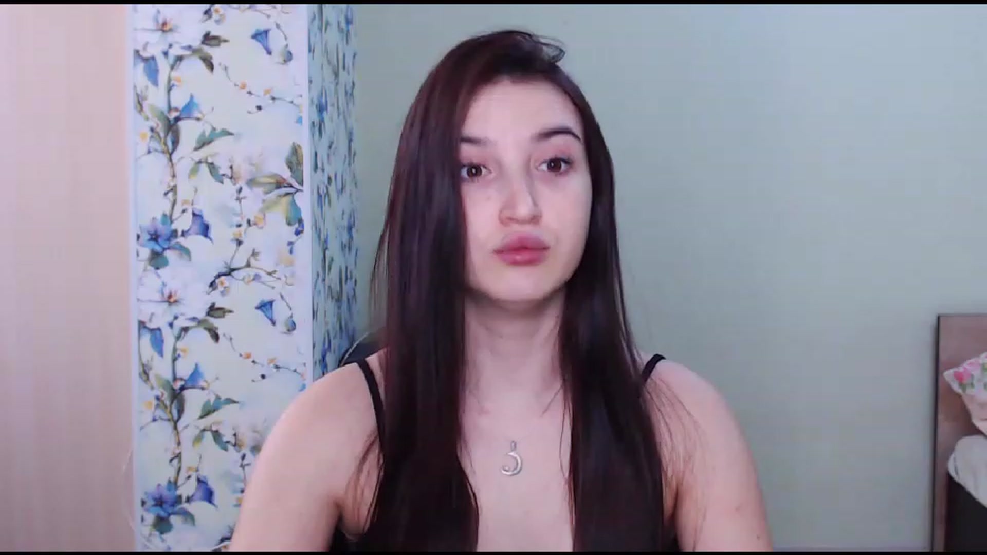 Gallery image thumbnail from MoneyLadyy's myfreecams stream on, 12/12/2022, 10:21 image 13 of 20