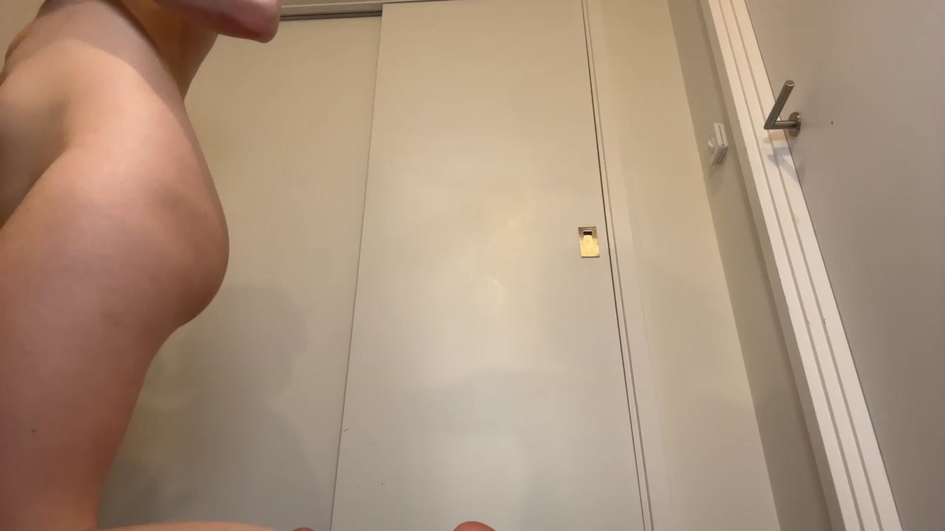 Gallery image thumbnail from Monic1's myfreecams stream on, 12/28/2023, 24:01 image 18 of 20