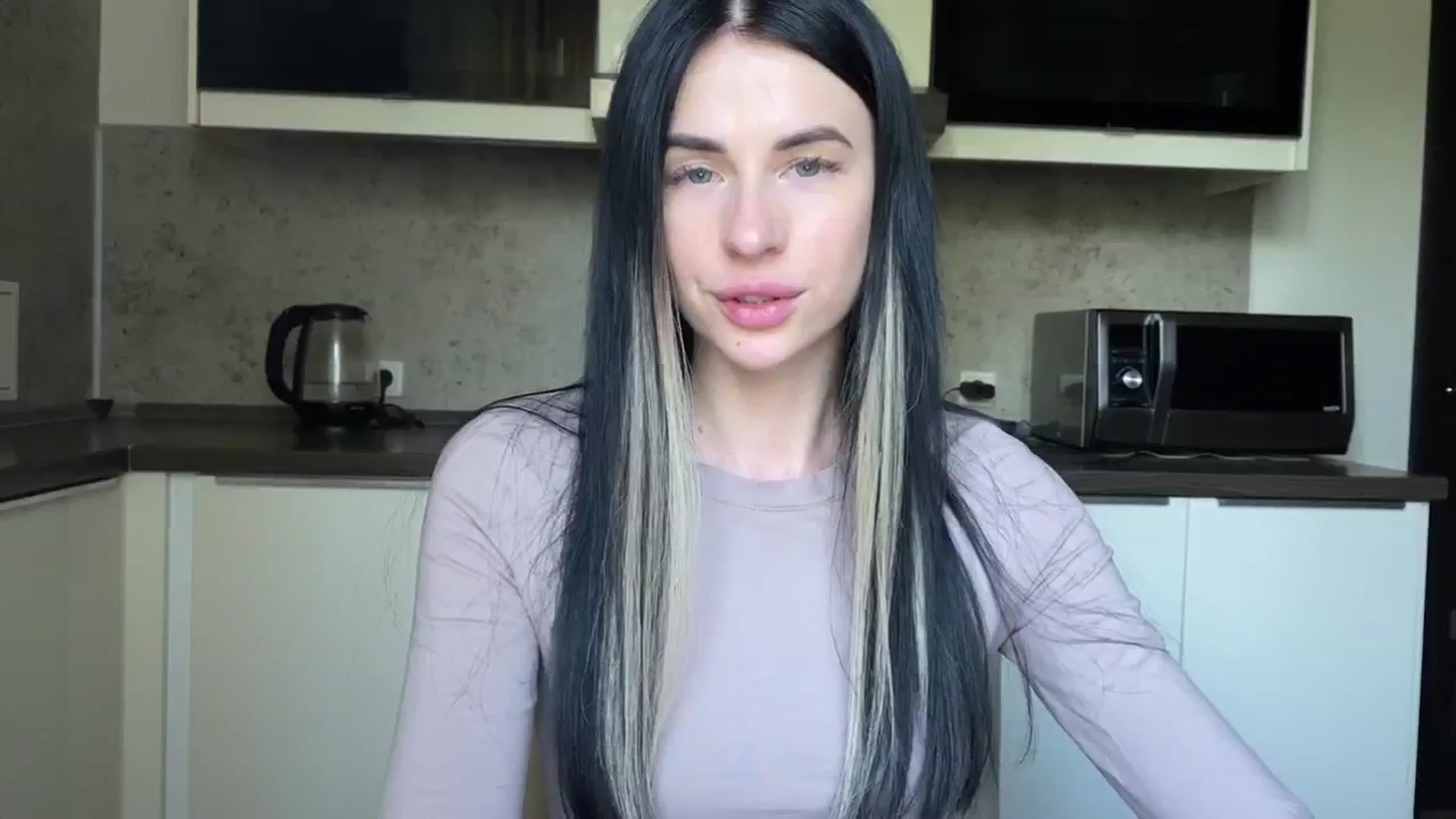 Gallery image thumbnail from Monic_cute's myfreecams stream on, 08/31/2024, 11:23 image 19 of 20
