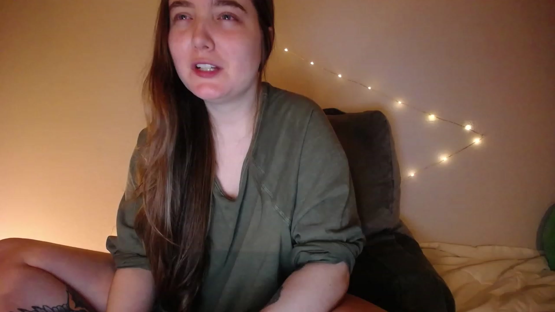 Gallery image thumbnail from Monica's myfreecams stream on, 12/01/2022, 08:03 image 13 of 20