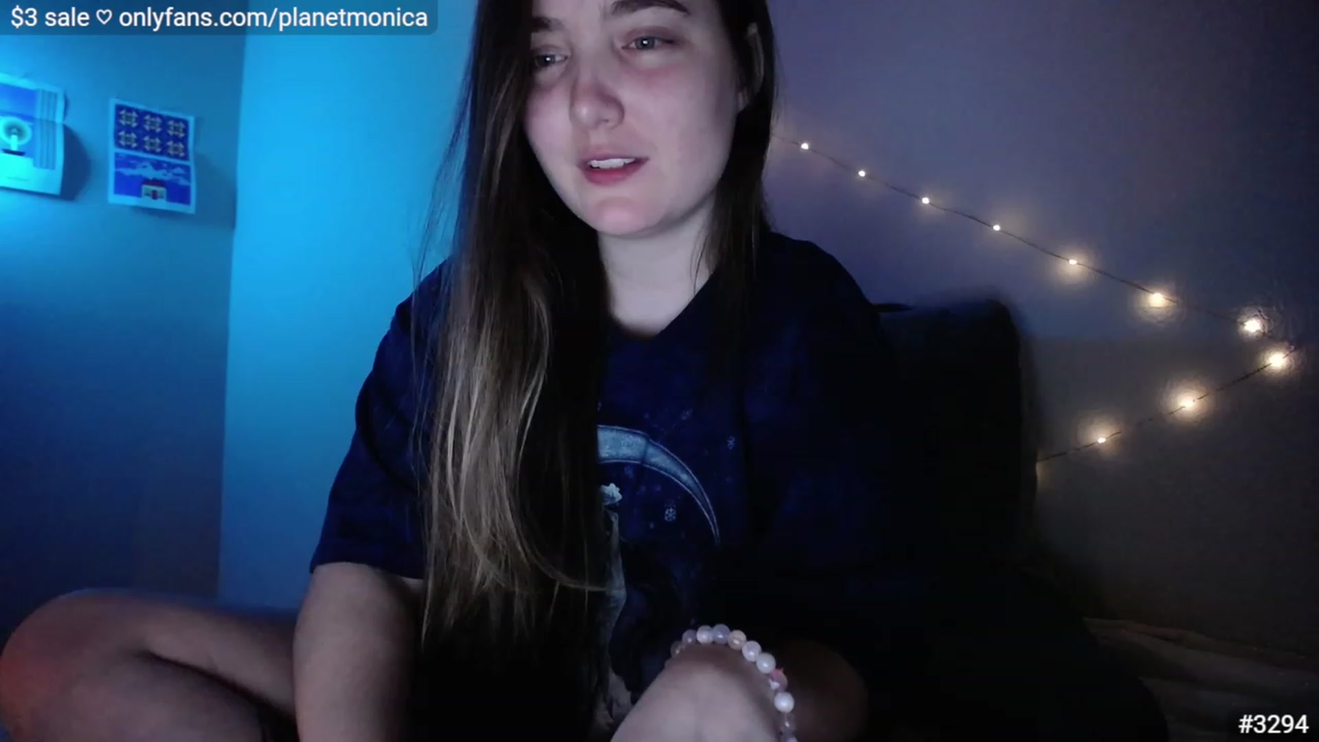 Gallery image thumbnail from Monica's myfreecams stream on, 01/17/2023, 04:28 image 4 of 20