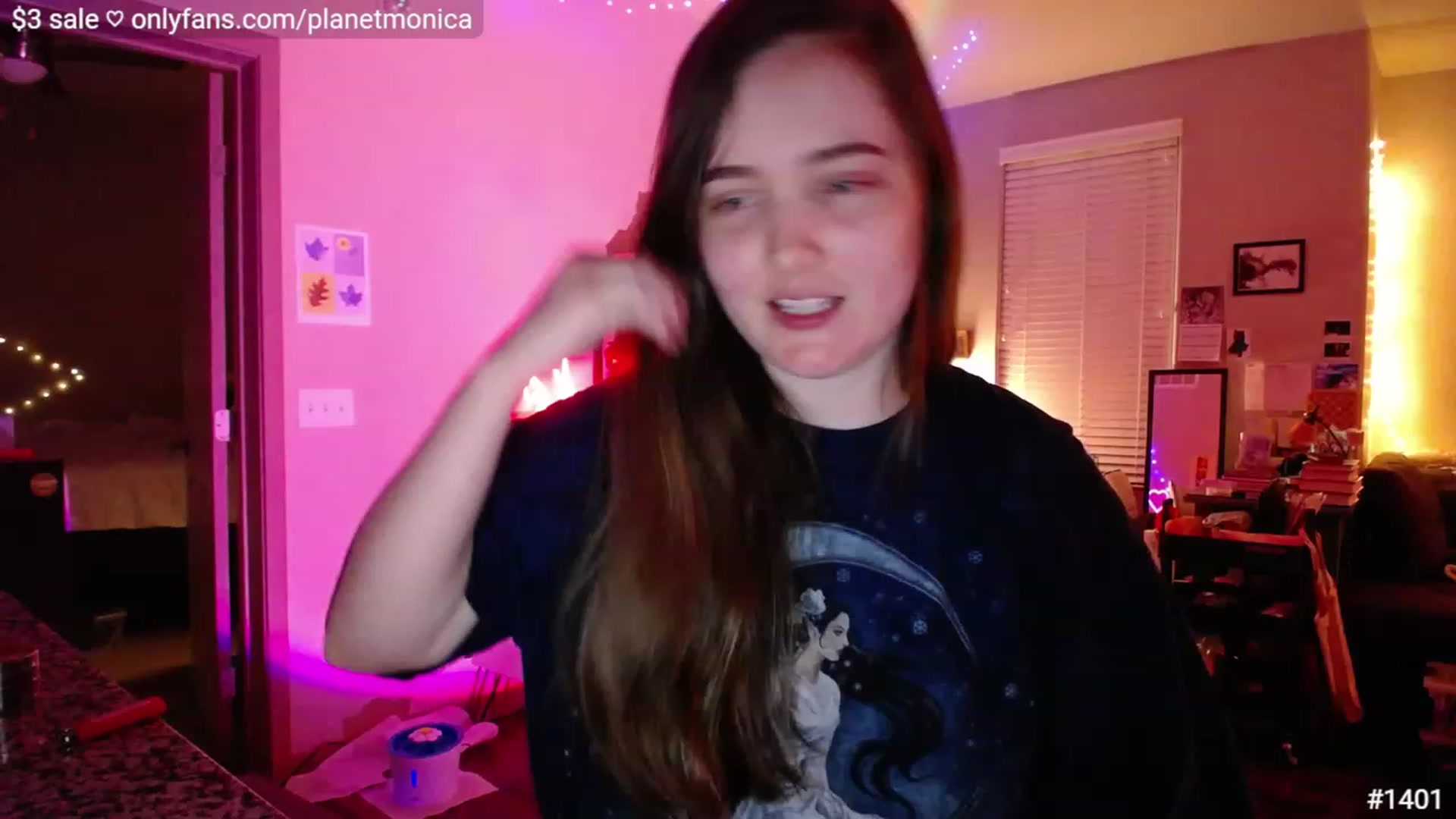 Gallery image thumbnail from Monica's myfreecams stream on, 01/30/2023, 04:27 image 13 of 20