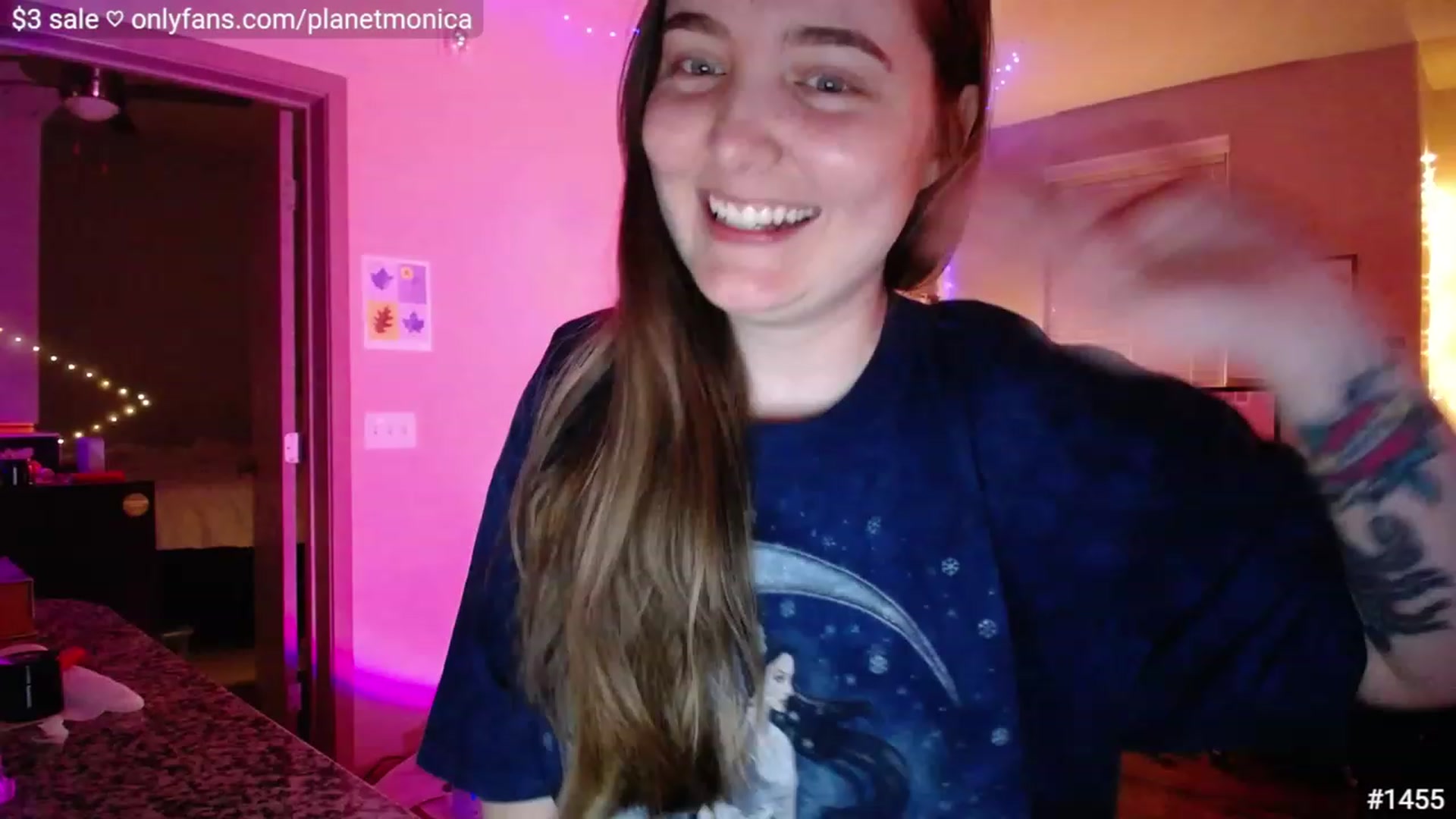 Gallery image thumbnail from Monica's myfreecams stream on, 01/30/2023, 04:27 image 6 of 20