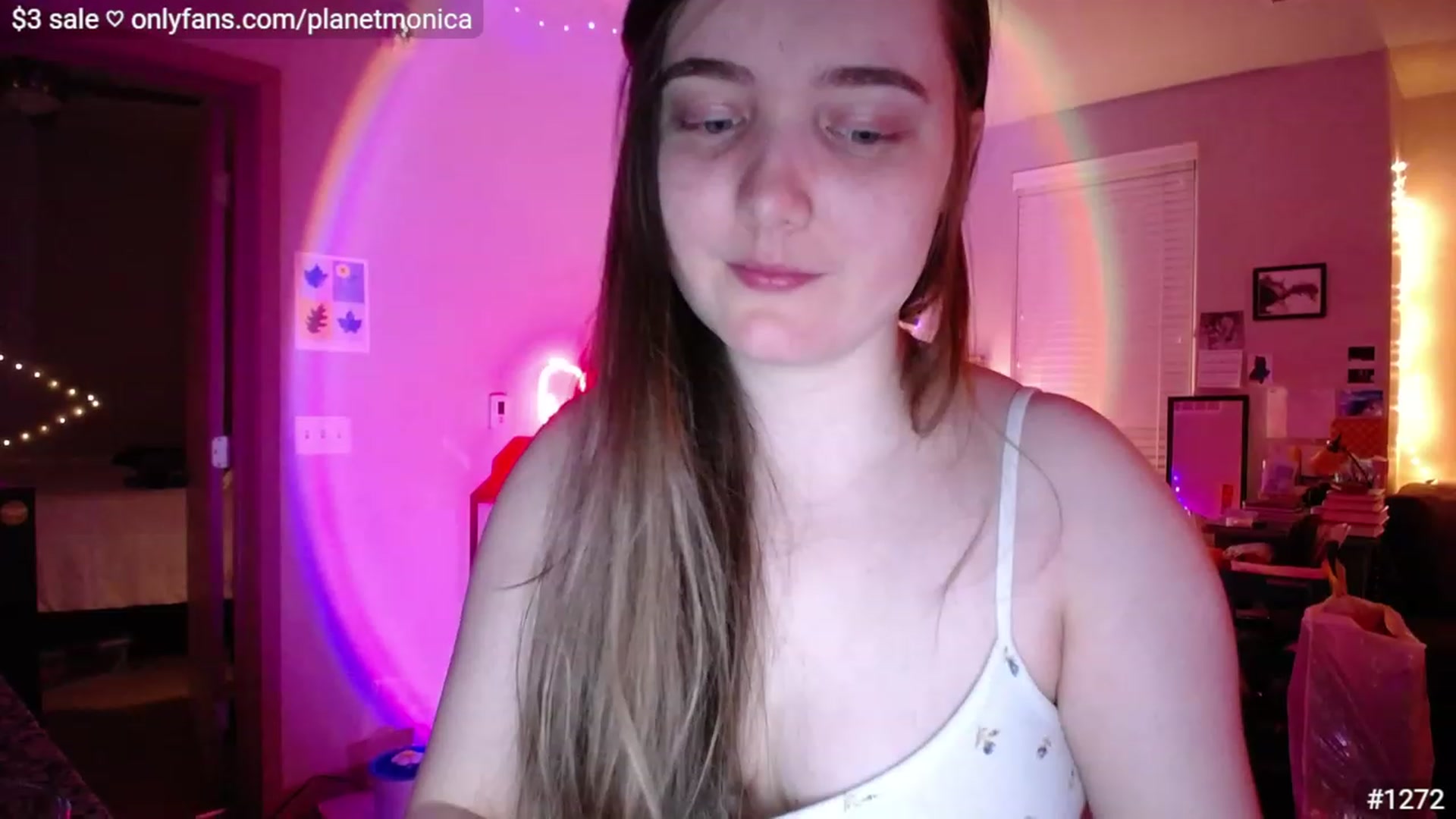 Gallery image thumbnail from Monica's myfreecams stream on, 02/01/2023, 06:22 image 2 of 20