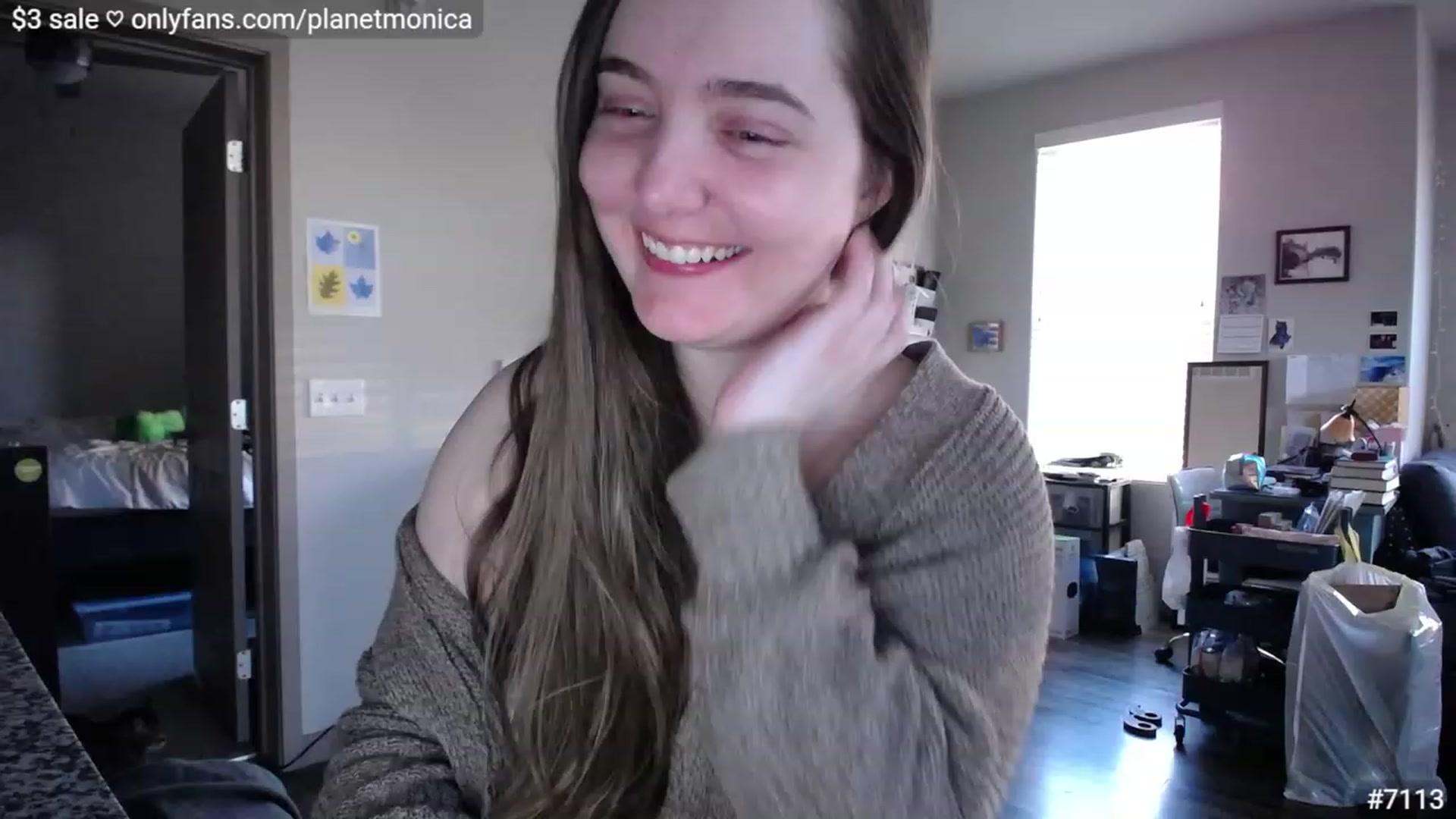 Gallery image thumbnail from Monica's myfreecams stream on, 02/12/2023, 01:32 image 8 of 20