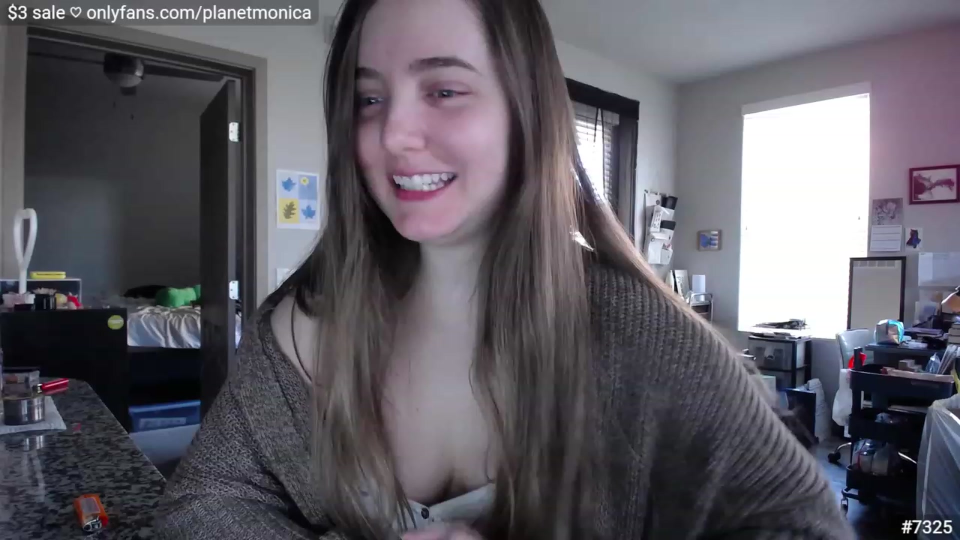 Gallery image thumbnail from Monica's myfreecams stream on, 02/12/2023, 01:32 image 2 of 20