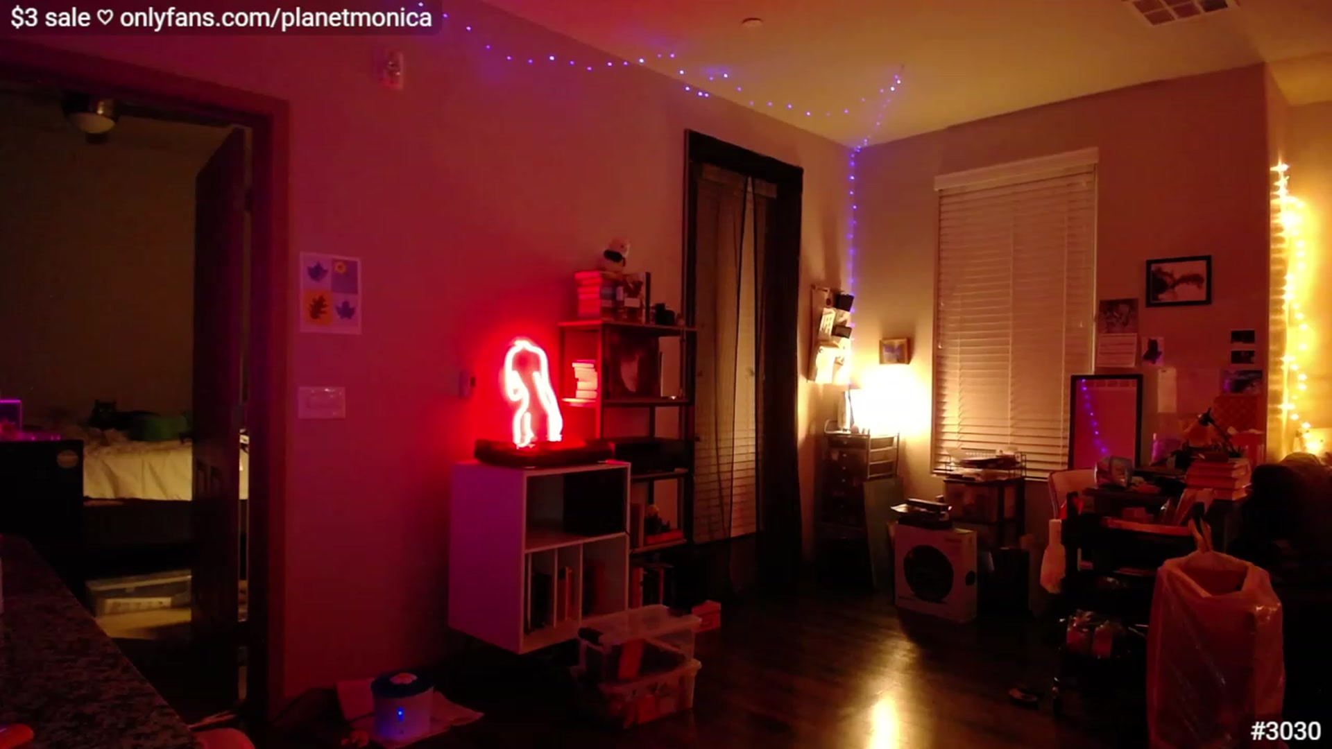 Gallery image thumbnail from Monica's myfreecams stream on, 02/12/2023, 02:42 image 15 of 20
