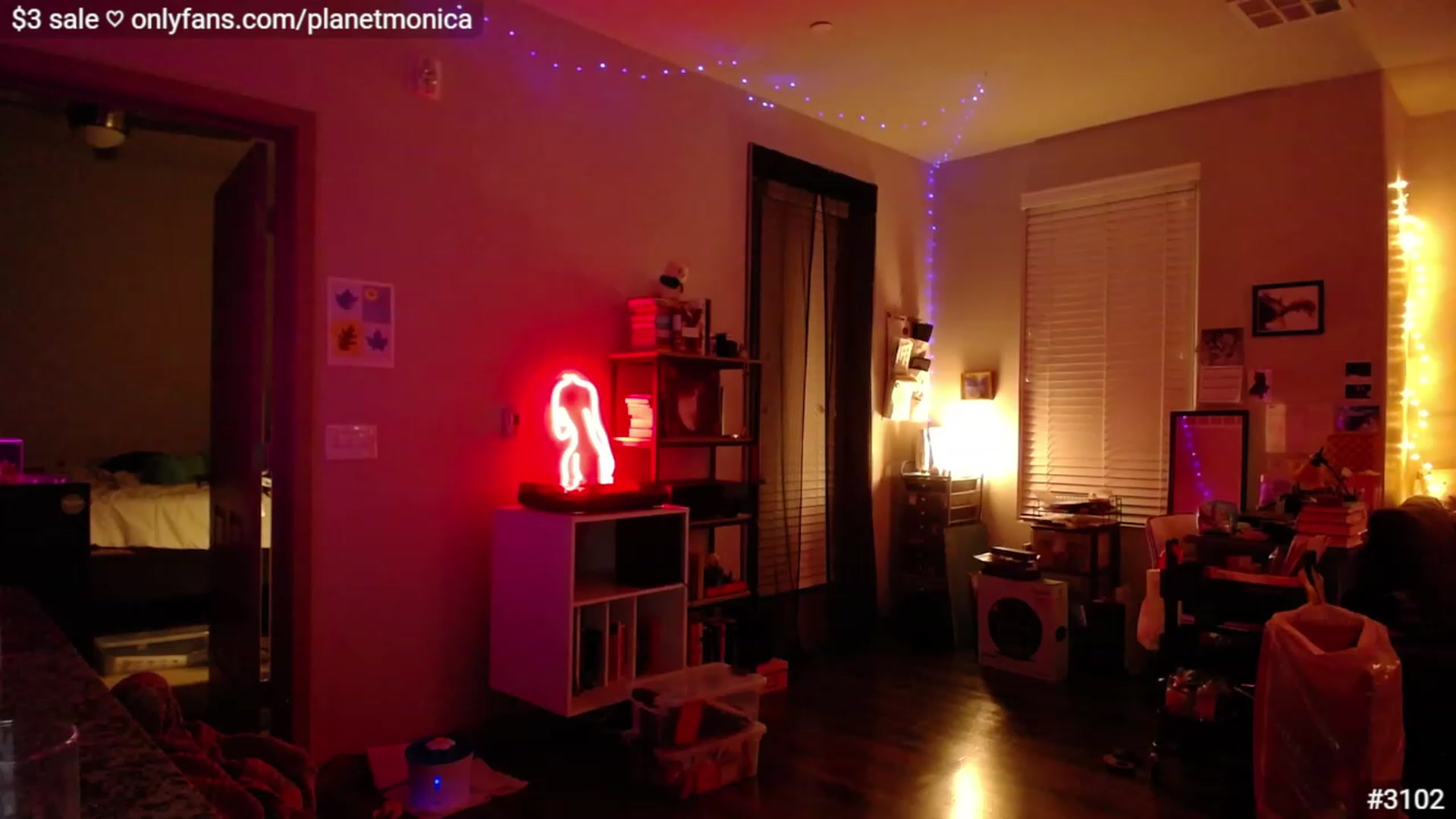 Gallery image thumbnail from Monica's myfreecams stream on, 02/12/2023, 02:42 image 12 of 20