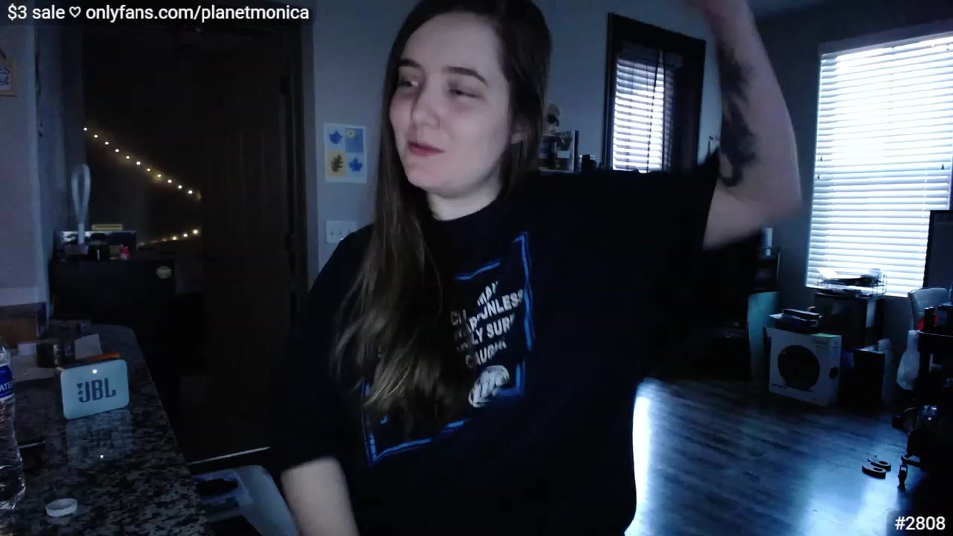 Gallery image thumbnail from Monica's myfreecams stream on, 02/13/2023, 01:17 image 18 of 20