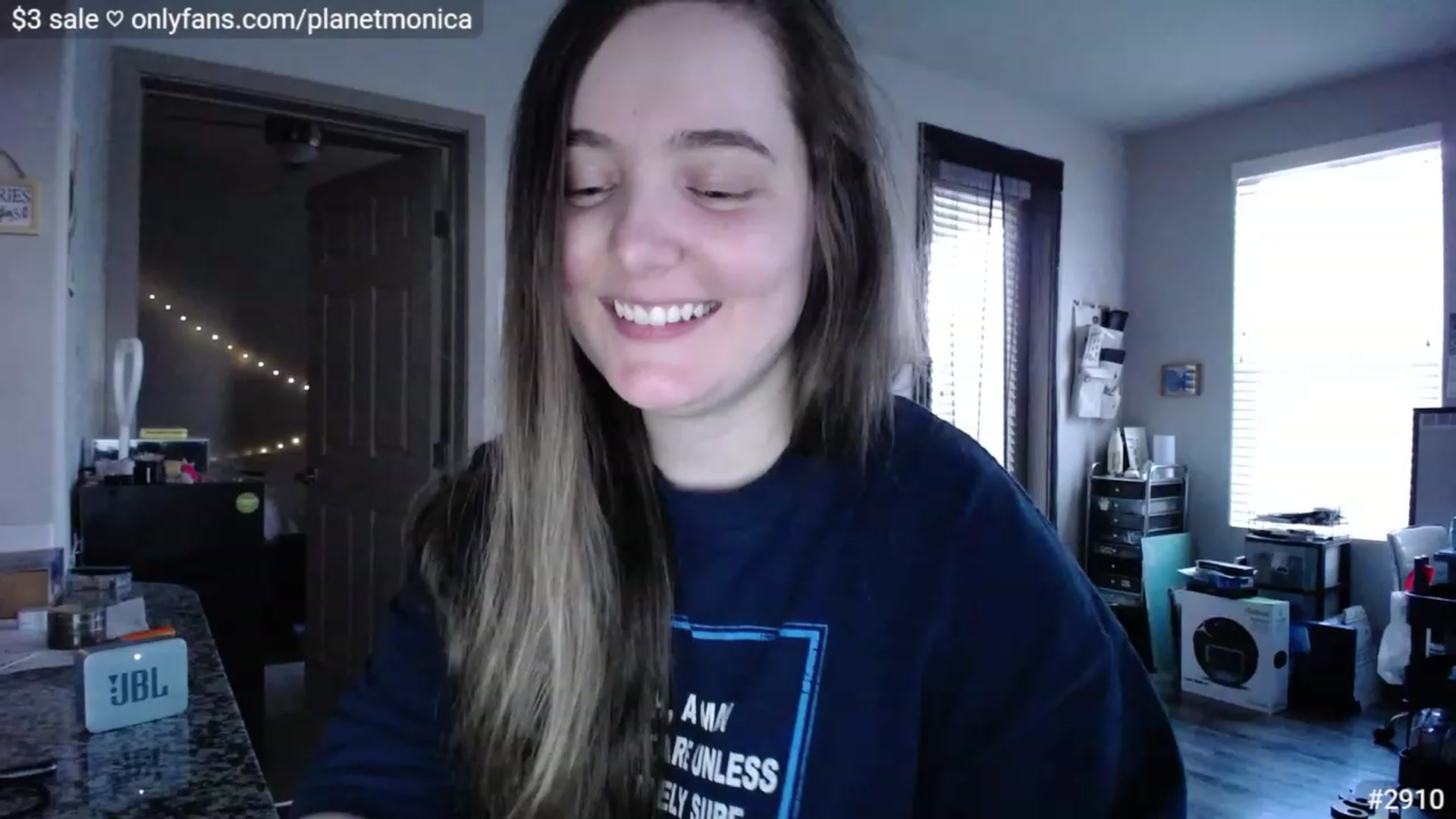 Gallery image thumbnail from Monica's myfreecams stream on, 02/13/2023, 01:17 image 12 of 20