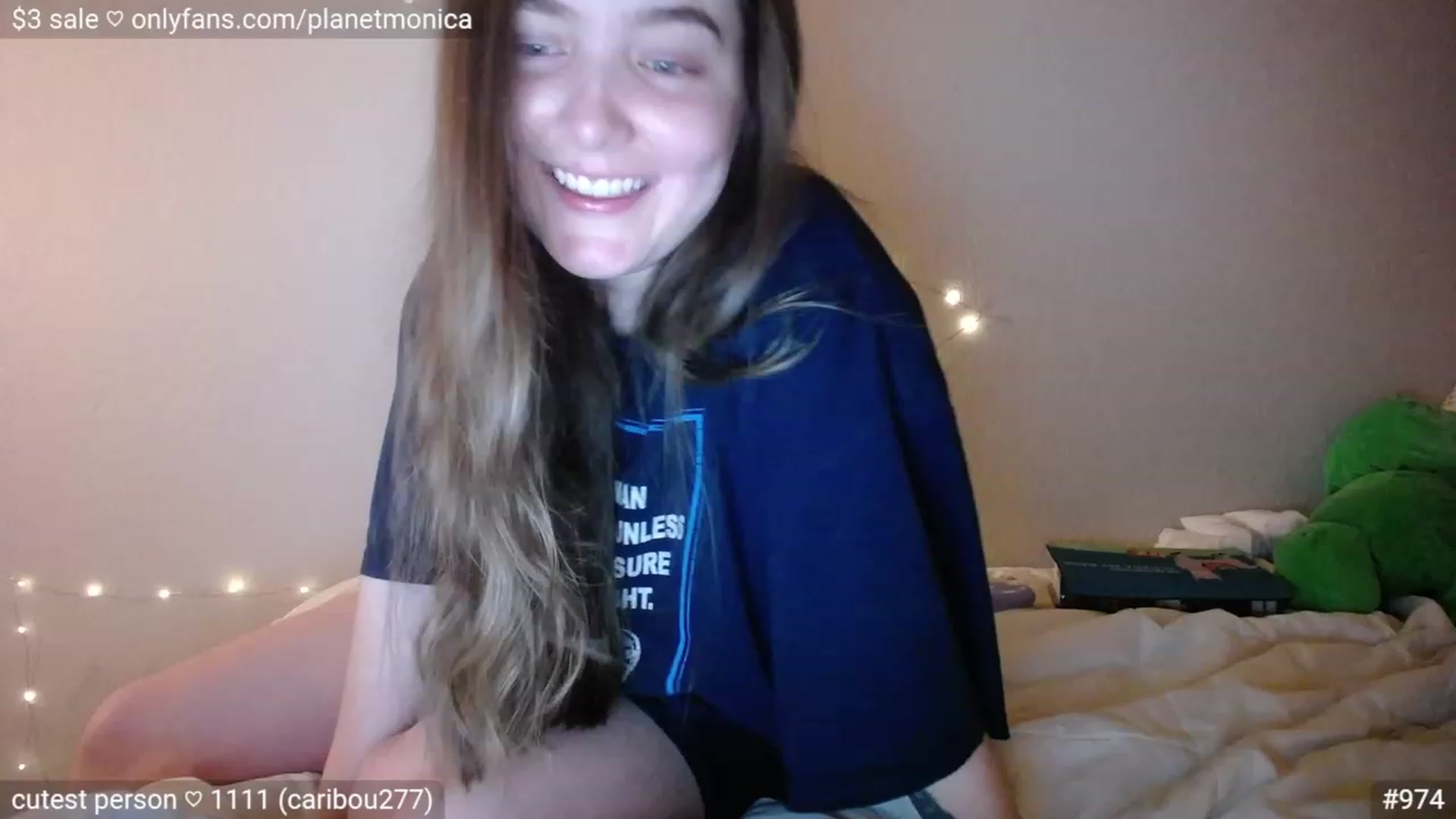 Gallery image thumbnail from Monica's myfreecams stream on, 03/13/2023, 03:53 image 7 of 20