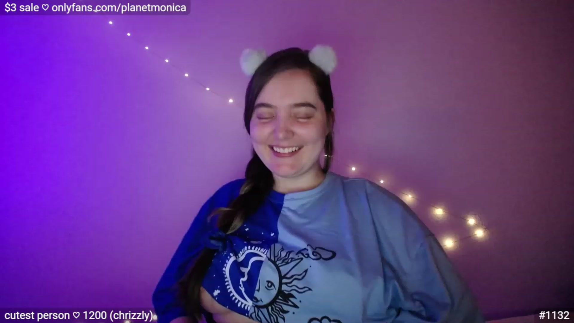 Gallery image thumbnail from Monica's myfreecams stream on, 03/28/2023, 03:09 image 11 of 20