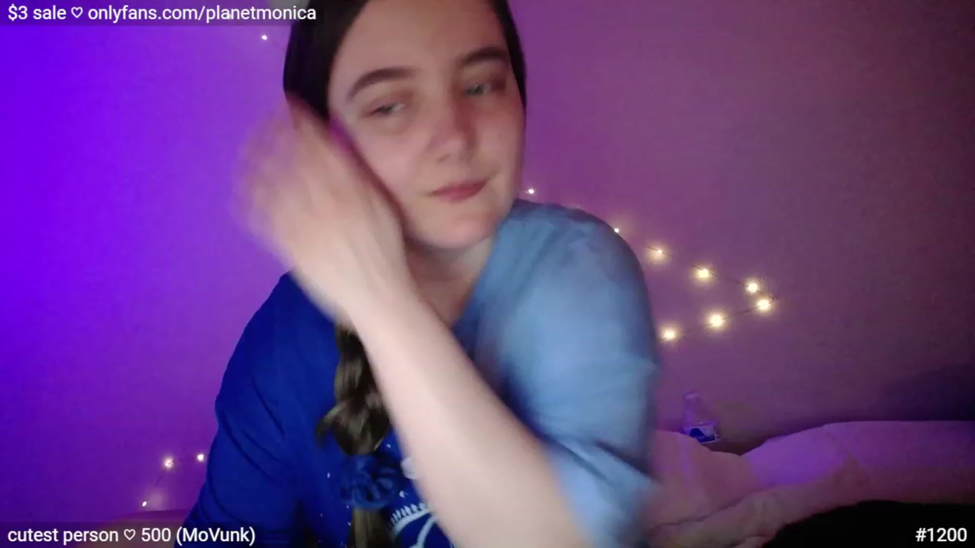 Gallery image thumbnail from Monica's myfreecams stream on, 03/28/2023, 03:09 image 1 of 20