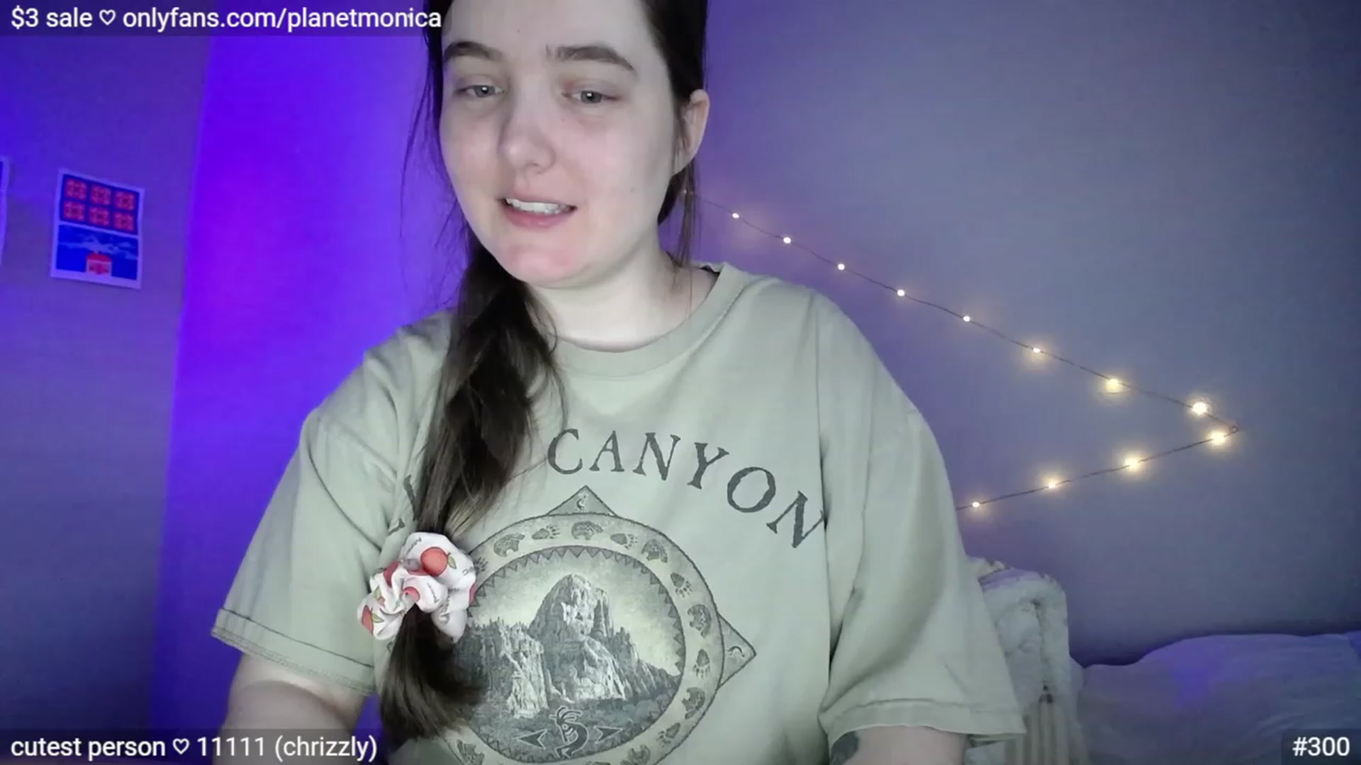 Gallery image thumbnail from Monica's myfreecams stream on, 04/10/2023, 01:59 image 18 of 20