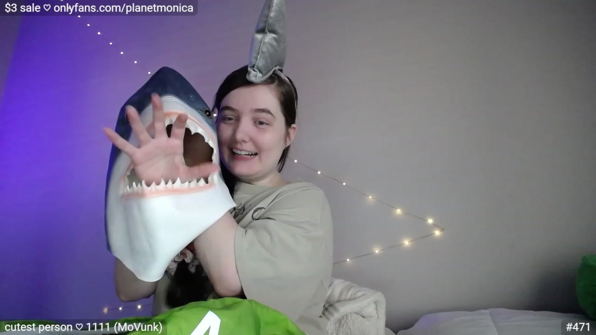 Gallery image thumbnail from Monica's myfreecams stream on, 04/10/2023, 01:59 image 5 of 20