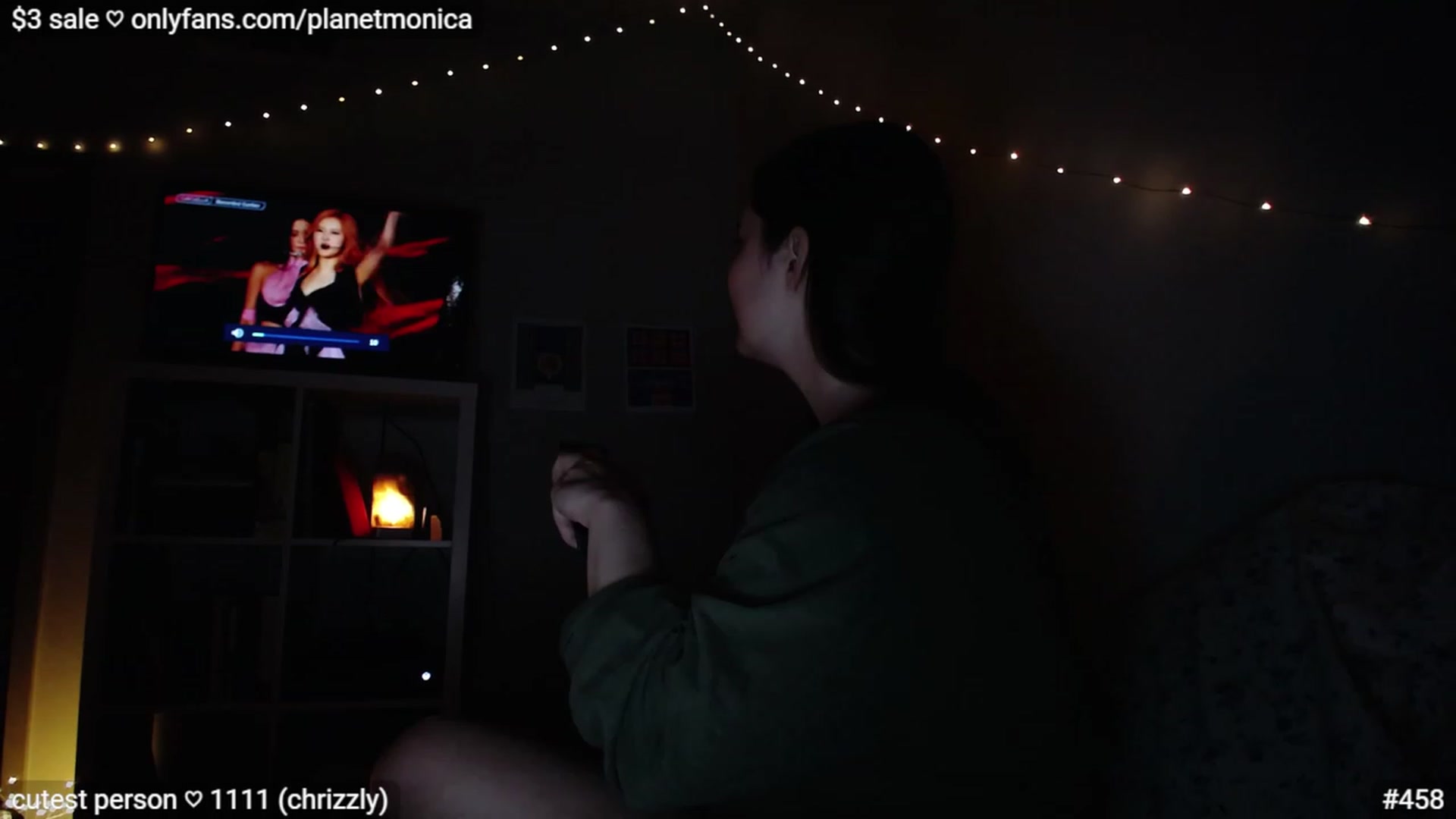 Gallery image thumbnail from Monica's myfreecams stream on, 04/17/2023, 03:47 image 19 of 20