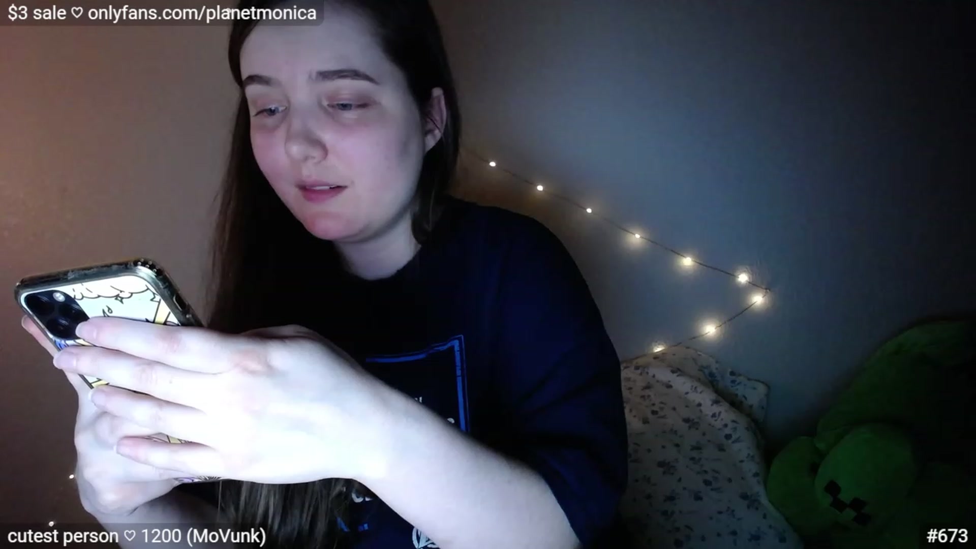 Gallery image thumbnail from Monica's myfreecams stream on, 04/25/2023, 02:54 image 18 of 20