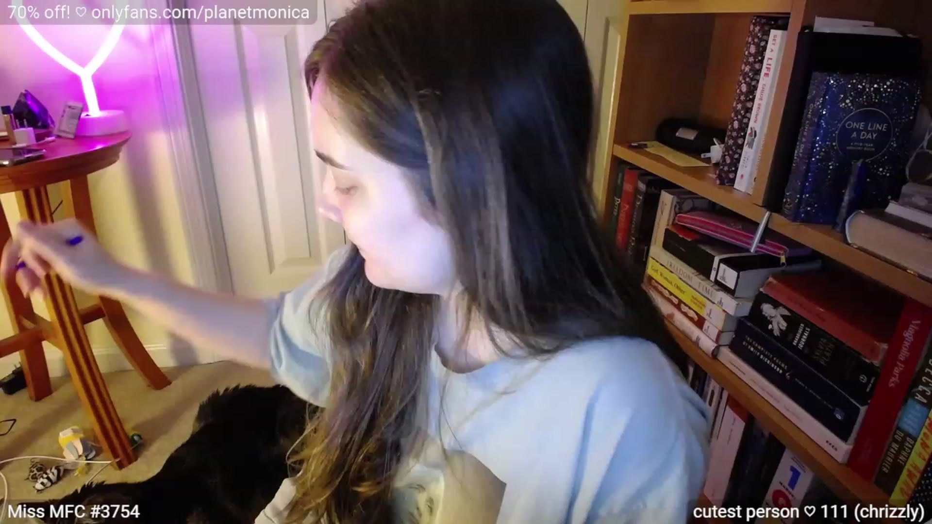 Gallery image thumbnail from Monica's myfreecams stream on, 06/25/2023, 02:44 image 3 of 20