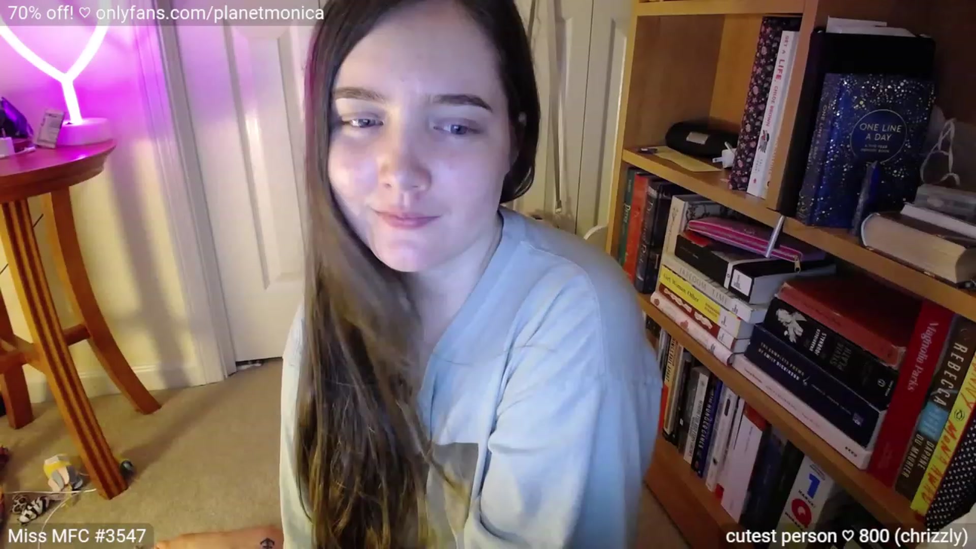 Gallery image thumbnail from Monica's myfreecams stream on, 06/25/2023, 02:44 image 18 of 20