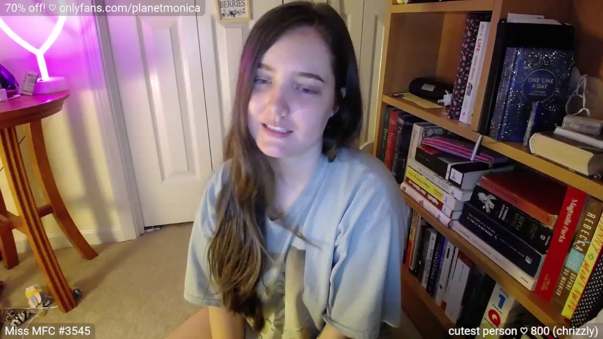 Gallery image thumbnail from Monica's myfreecams stream on, 06/25/2023, 02:44 image 17 of 20